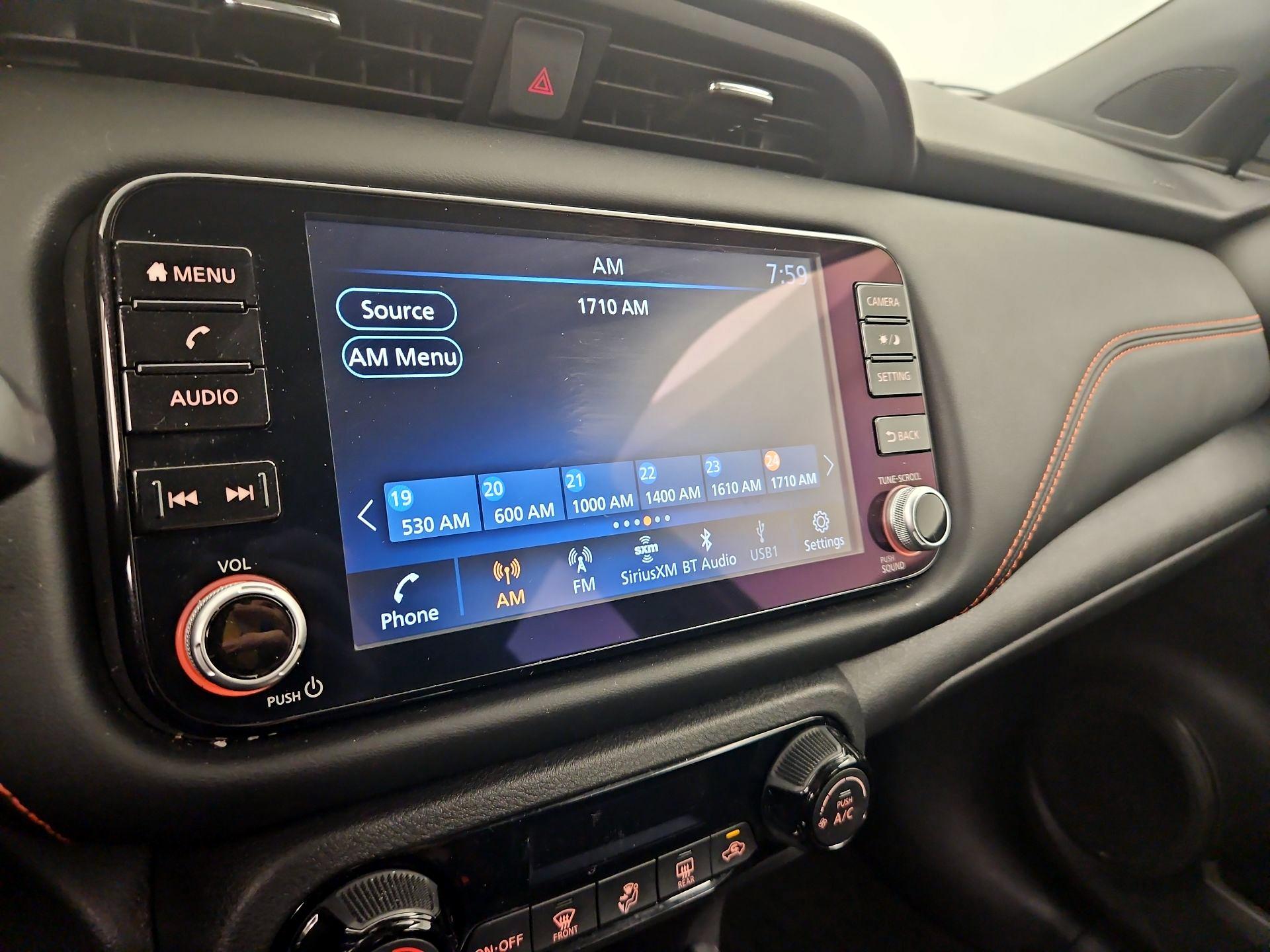 Thumbnail: 2024 Nissan Kicks - 15