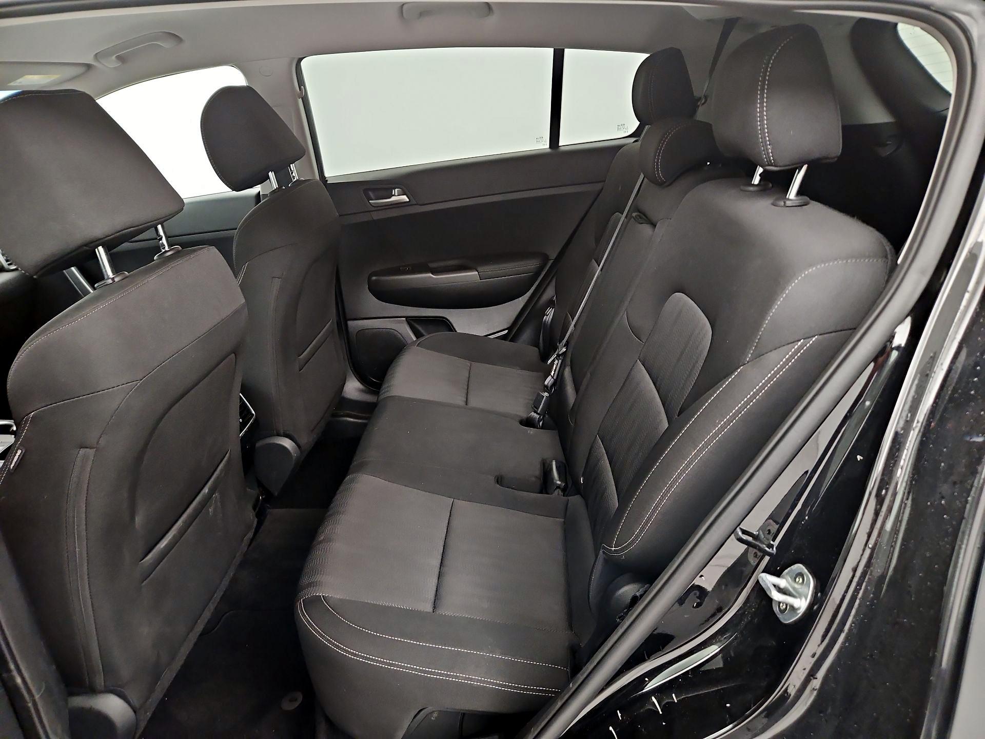 Thumbnail: 2020 Kia Sportage - 19
