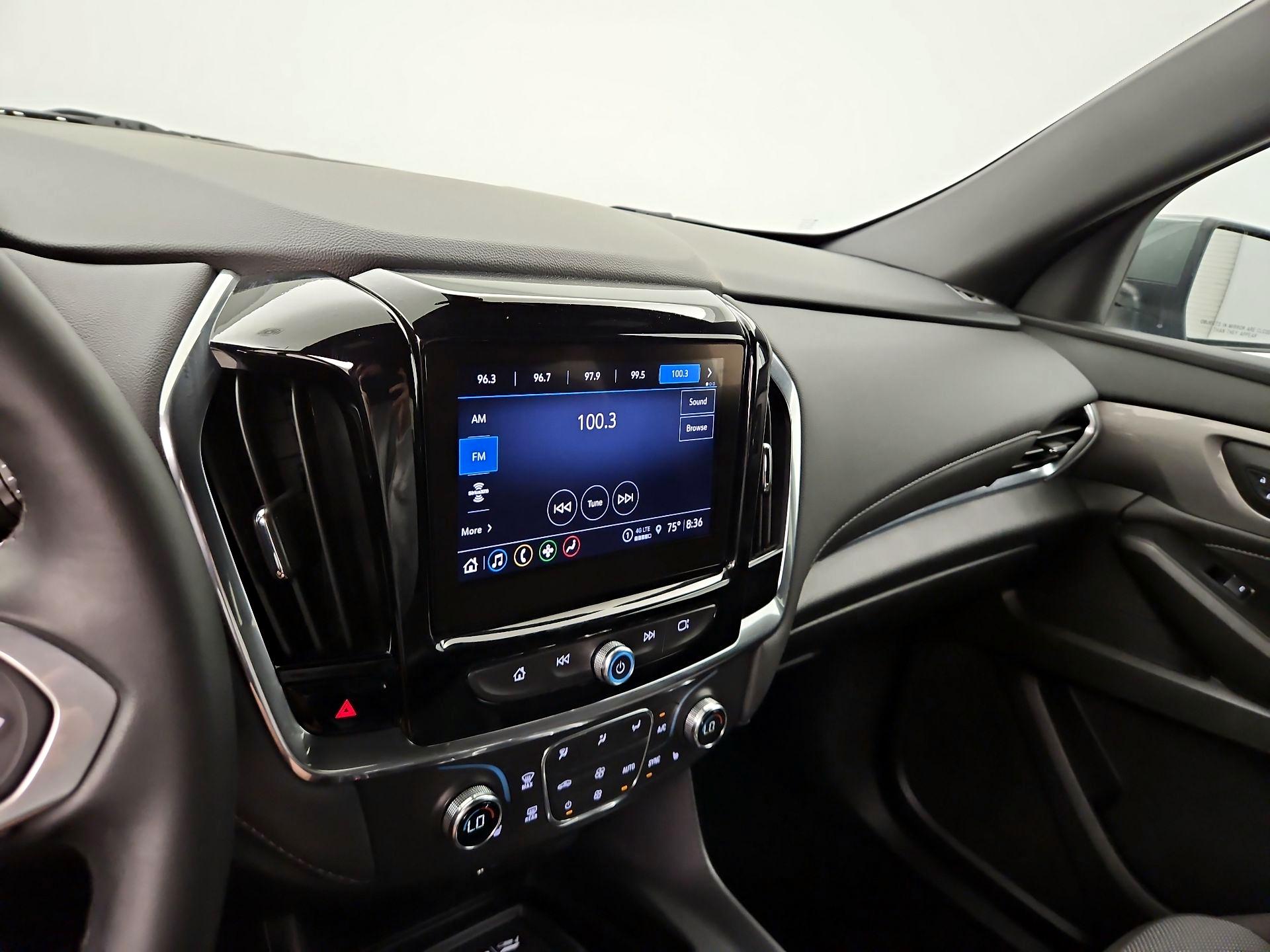 Thumbnail: 2023 Chevrolet Traverse - 15