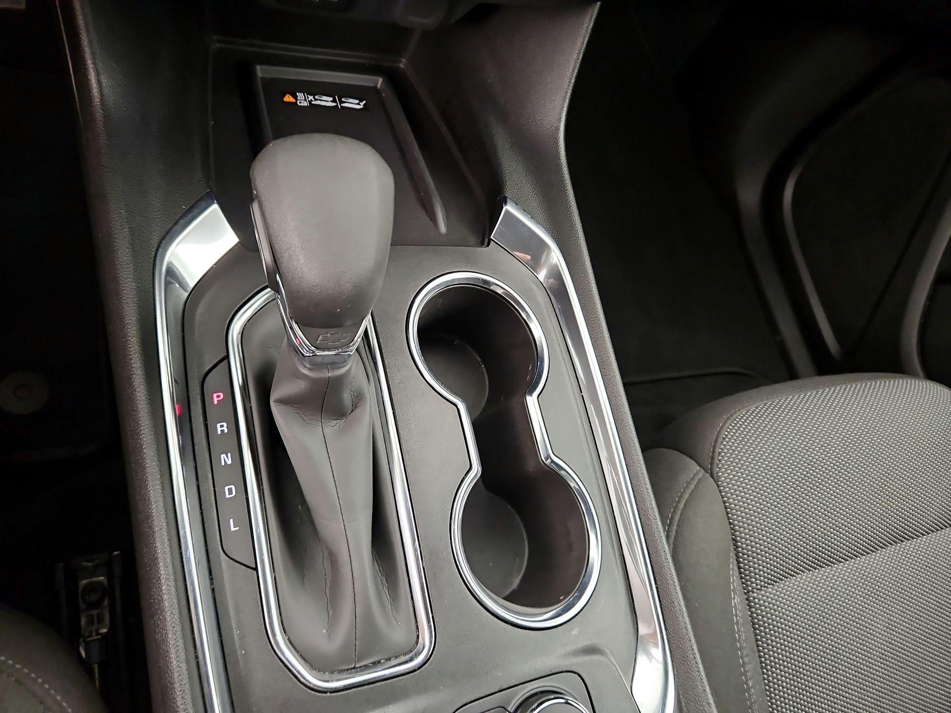 Thumbnail: 2023 Chevrolet Traverse - 17