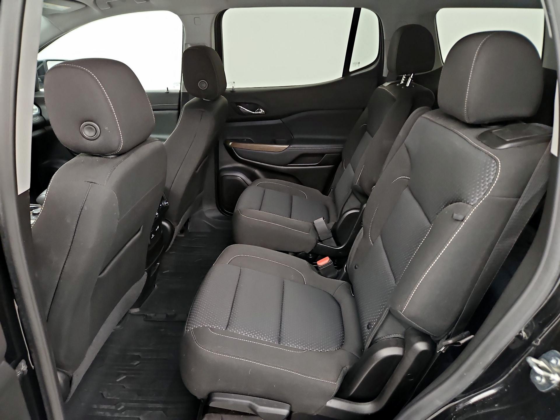 Thumbnail: 2023 GMC Acadia - 19