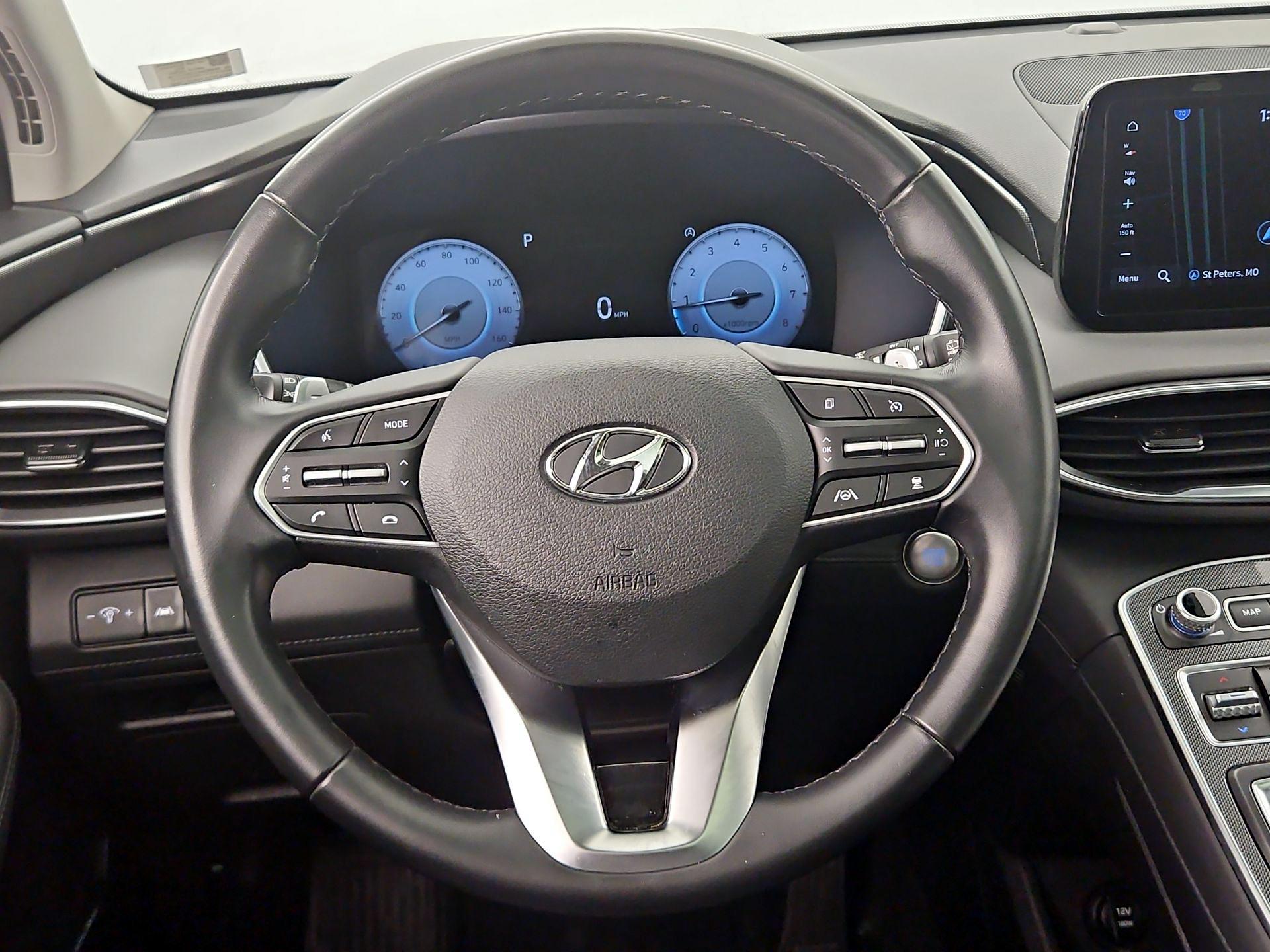 Thumbnail: 2022 Hyundai Santa Fe - 10