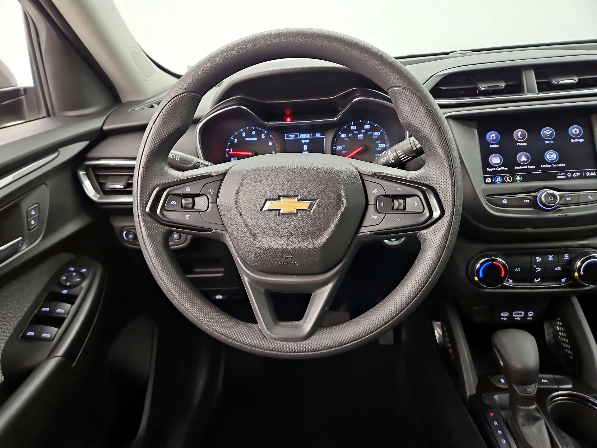 Thumbnail: 2023 Chevrolet TrailBlazer - 10