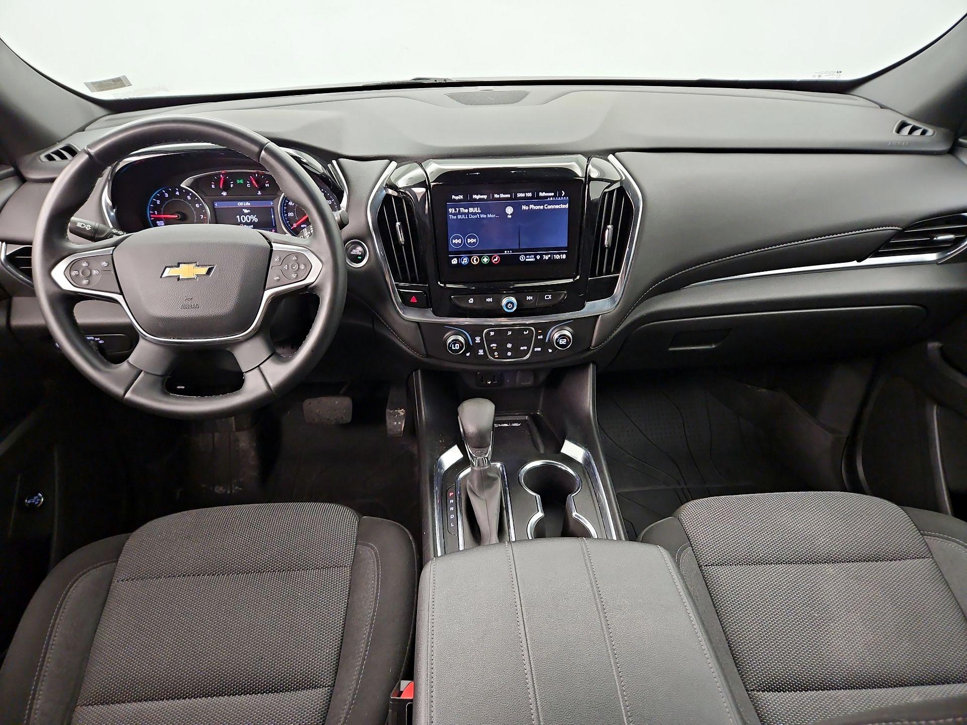 Thumbnail: 2023 Chevrolet Traverse - 9