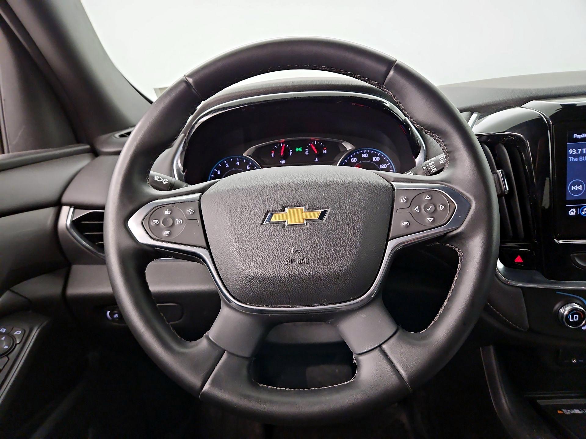 Thumbnail: 2023 Chevrolet Traverse - 10