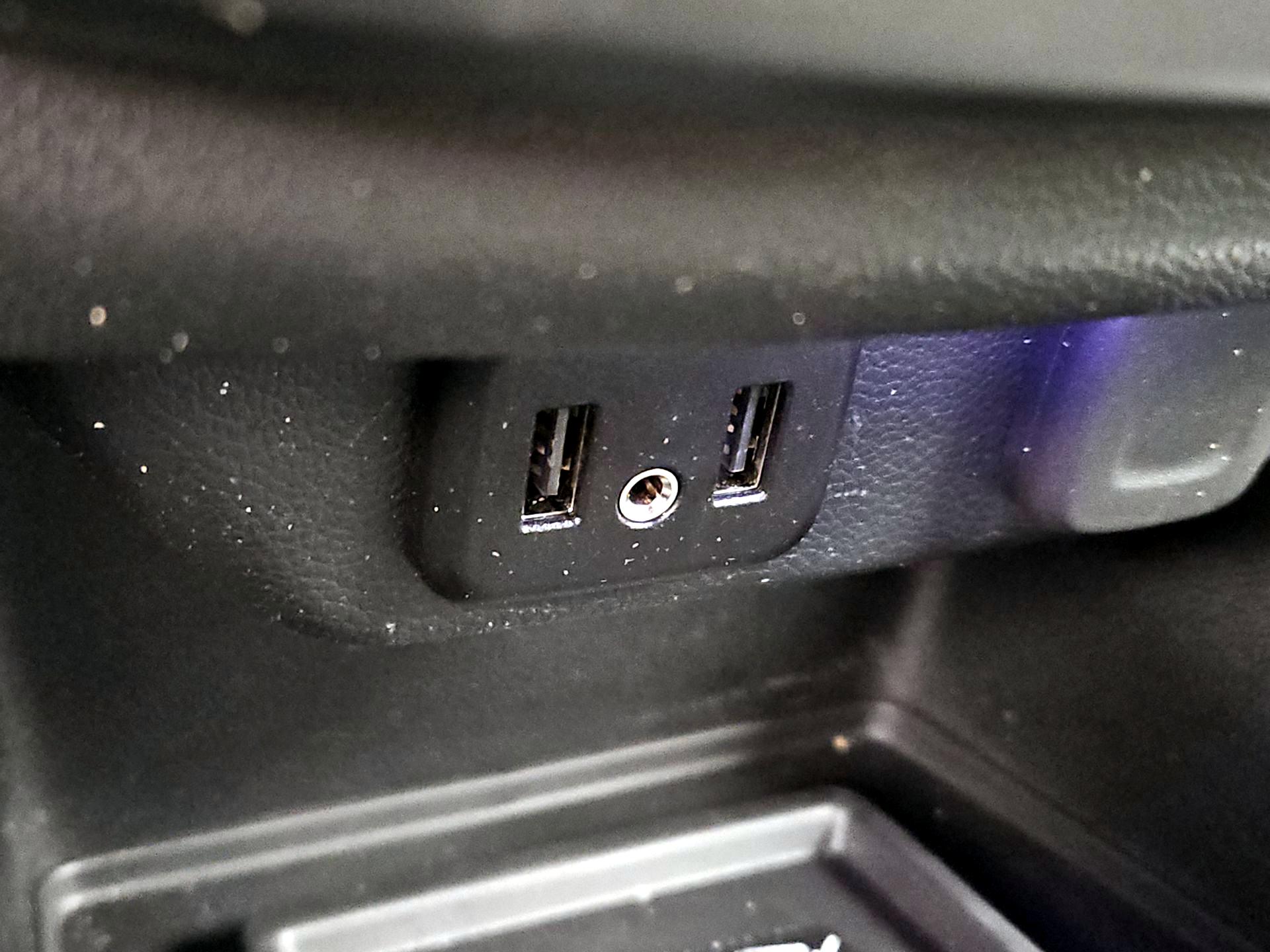 Thumbnail: 2023 Chevrolet Traverse - 18