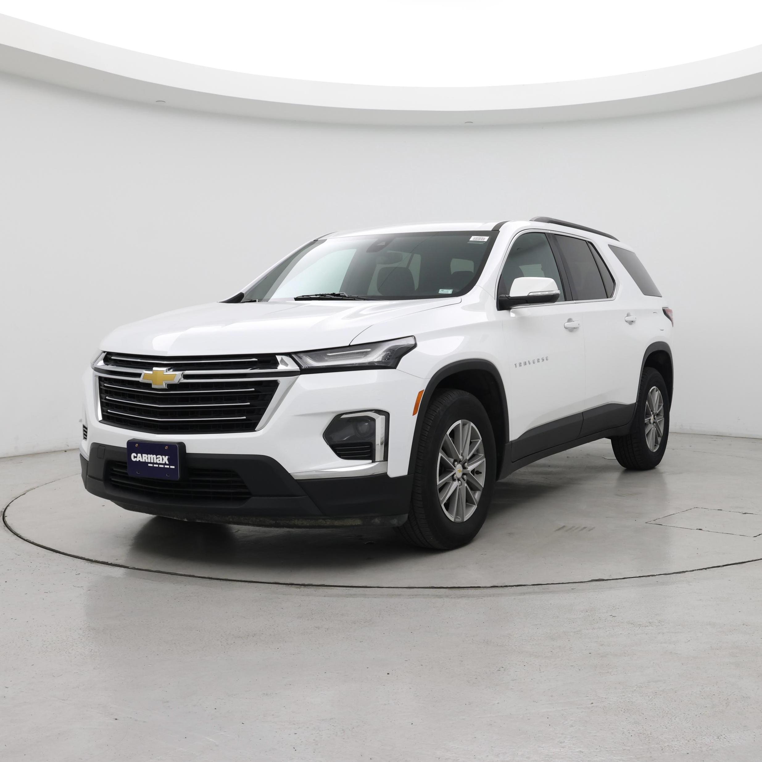 Thumbnail: 2023 Chevrolet Traverse - 4