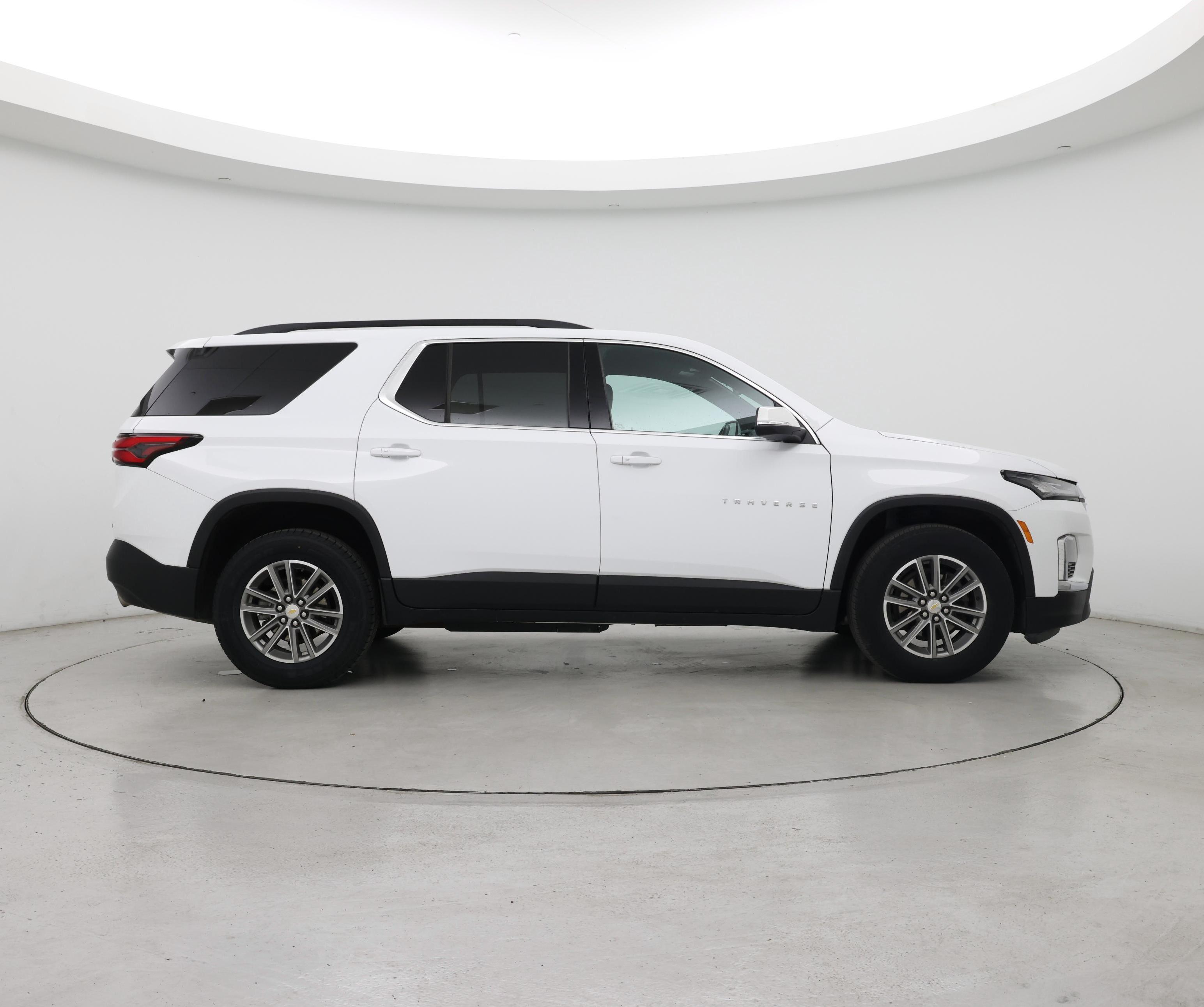 Thumbnail: 2023 Chevrolet Traverse - 7