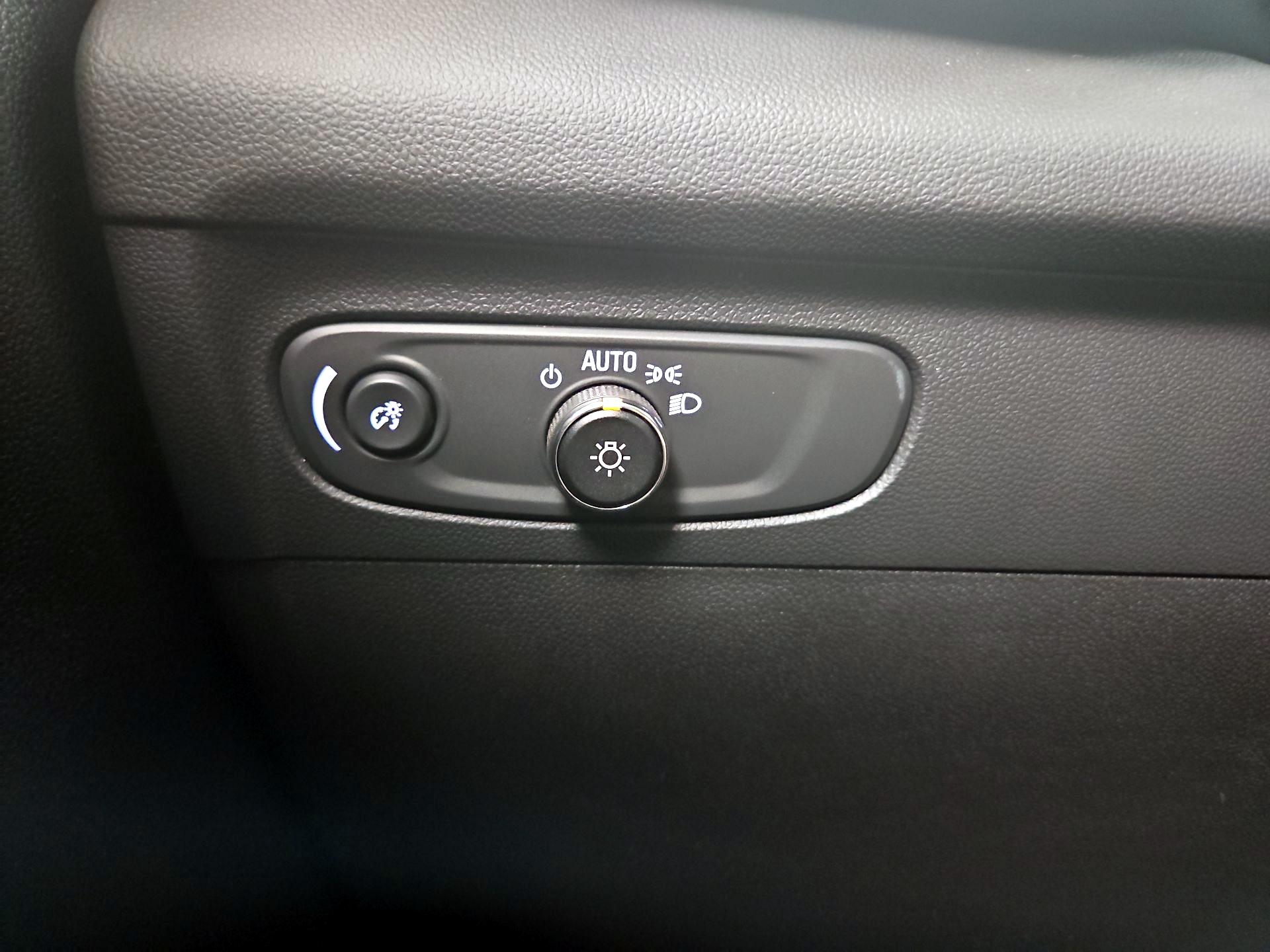 Thumbnail: 2022 Buick Envision - 13