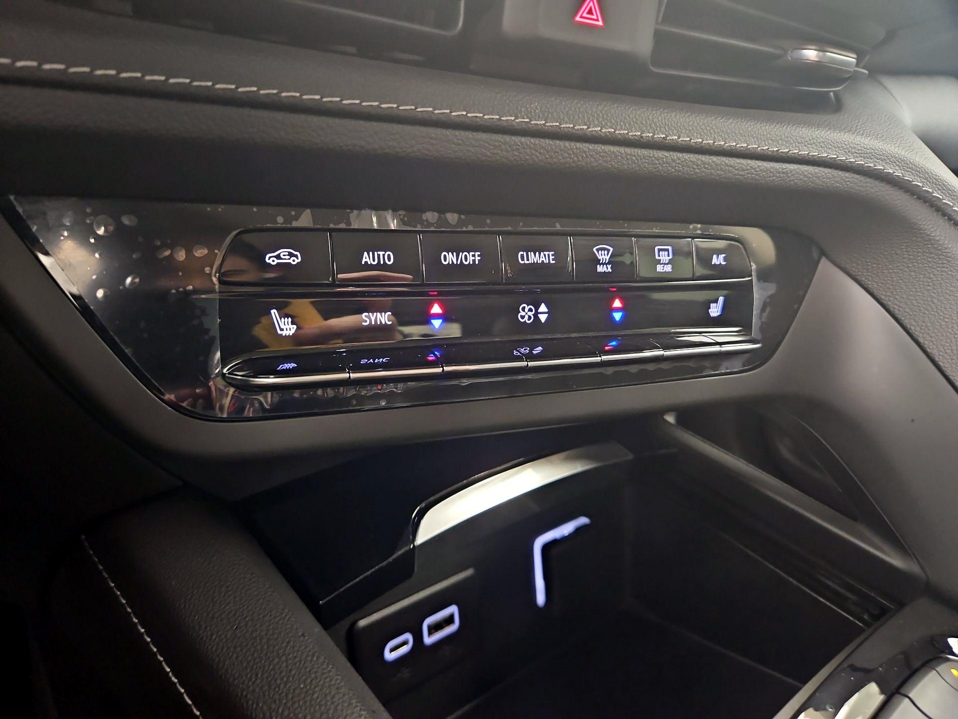 Thumbnail: 2022 Buick Envision - 16