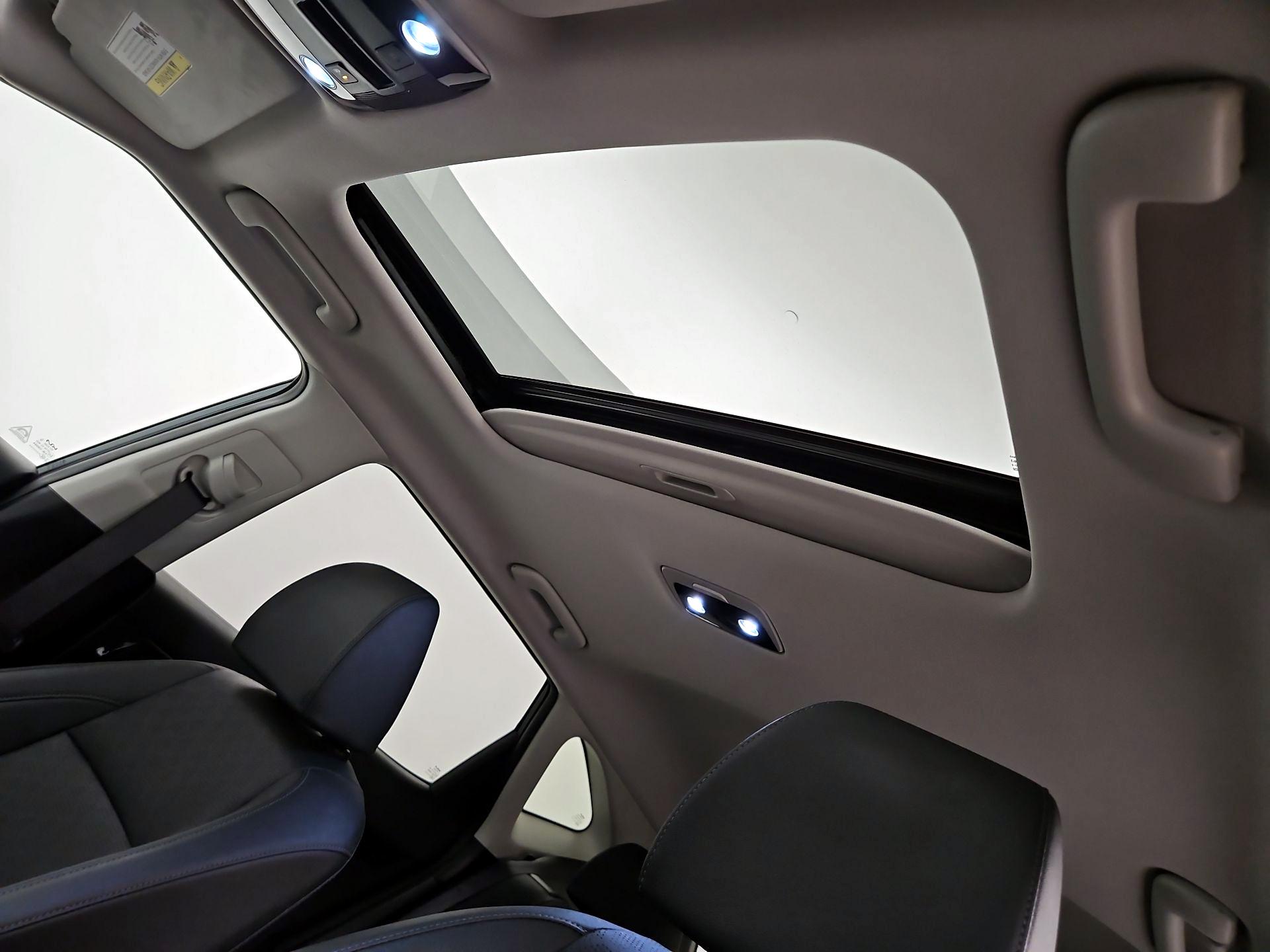 Thumbnail: 2023 Kia Seltos - 20