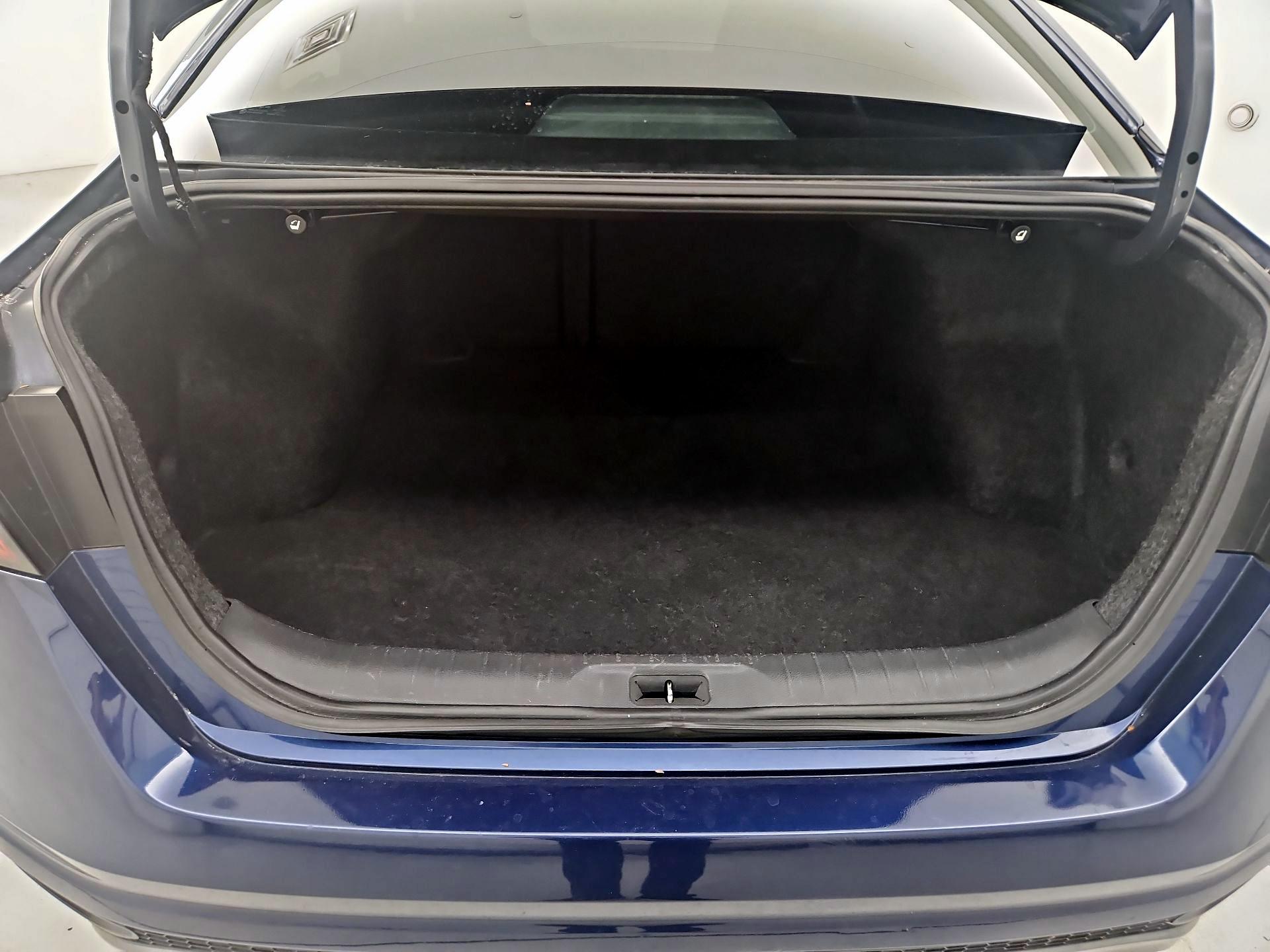 Thumbnail: 2019 Nissan Altima - 20