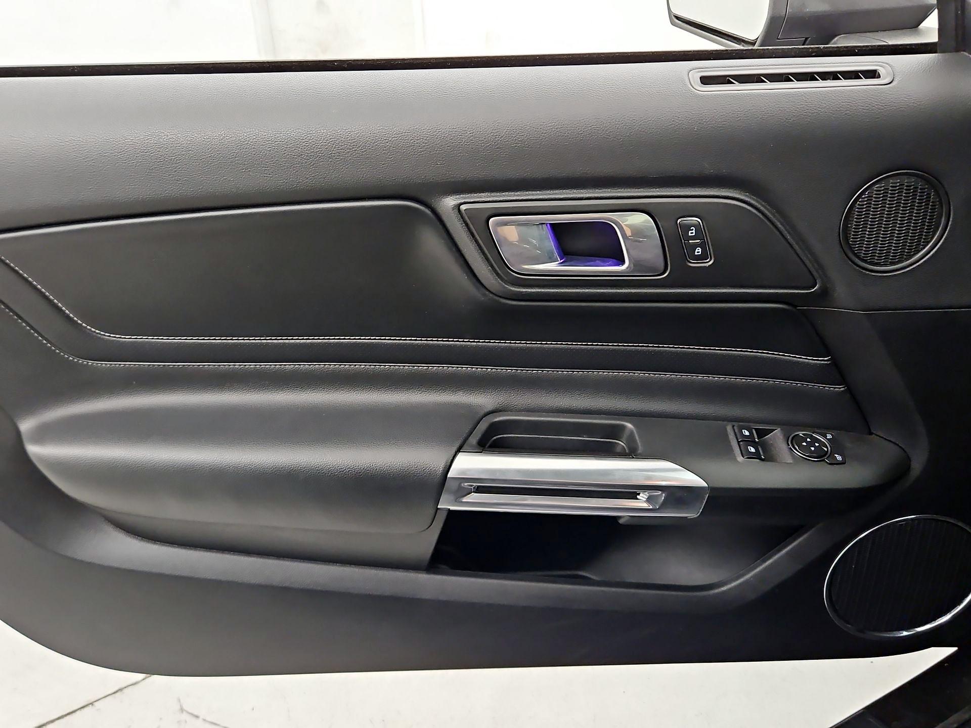 Thumbnail: 2018 Ford Mustang - 12