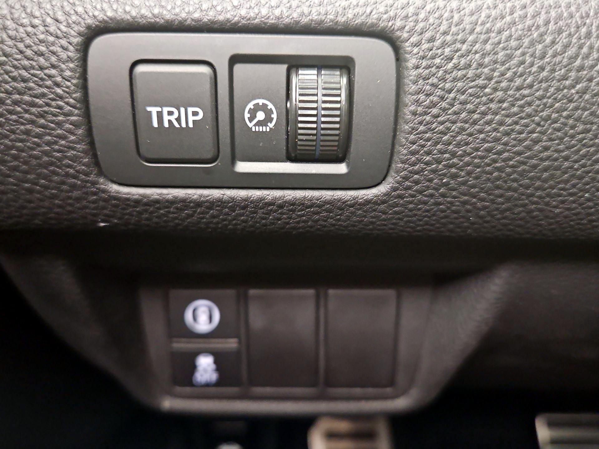 Thumbnail: 2018 Honda Accord - 13