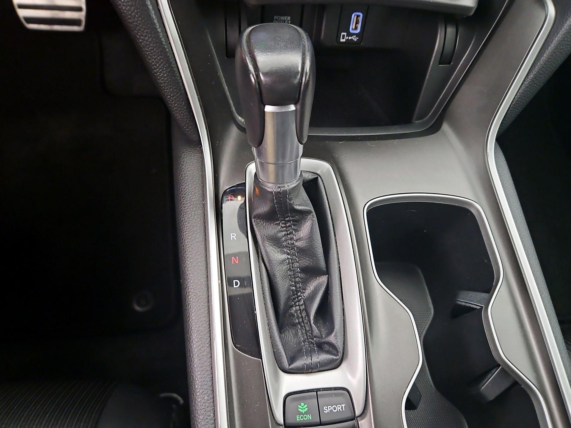 Thumbnail: 2018 Honda Accord - 17