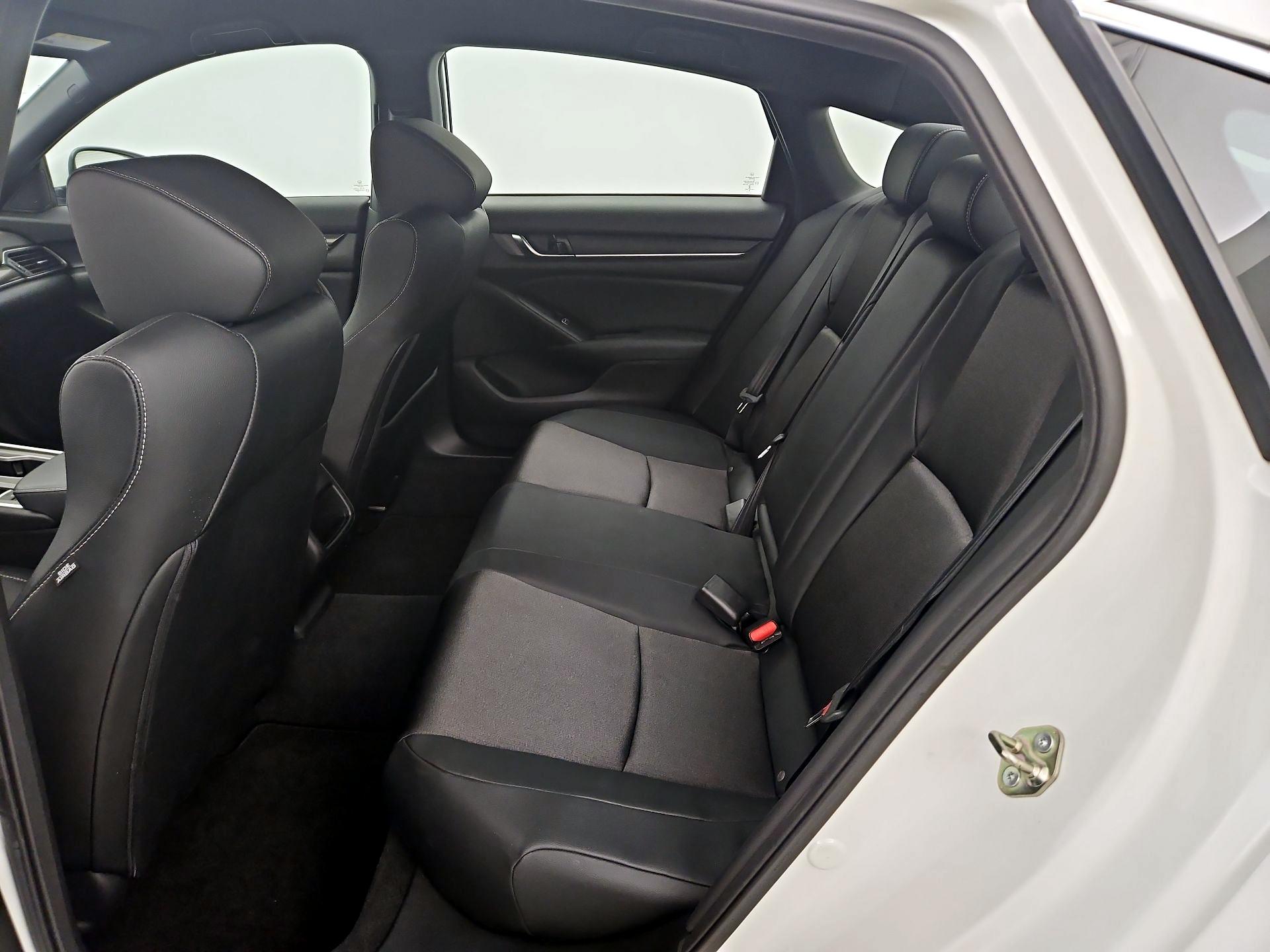 Thumbnail: 2018 Honda Accord - 19