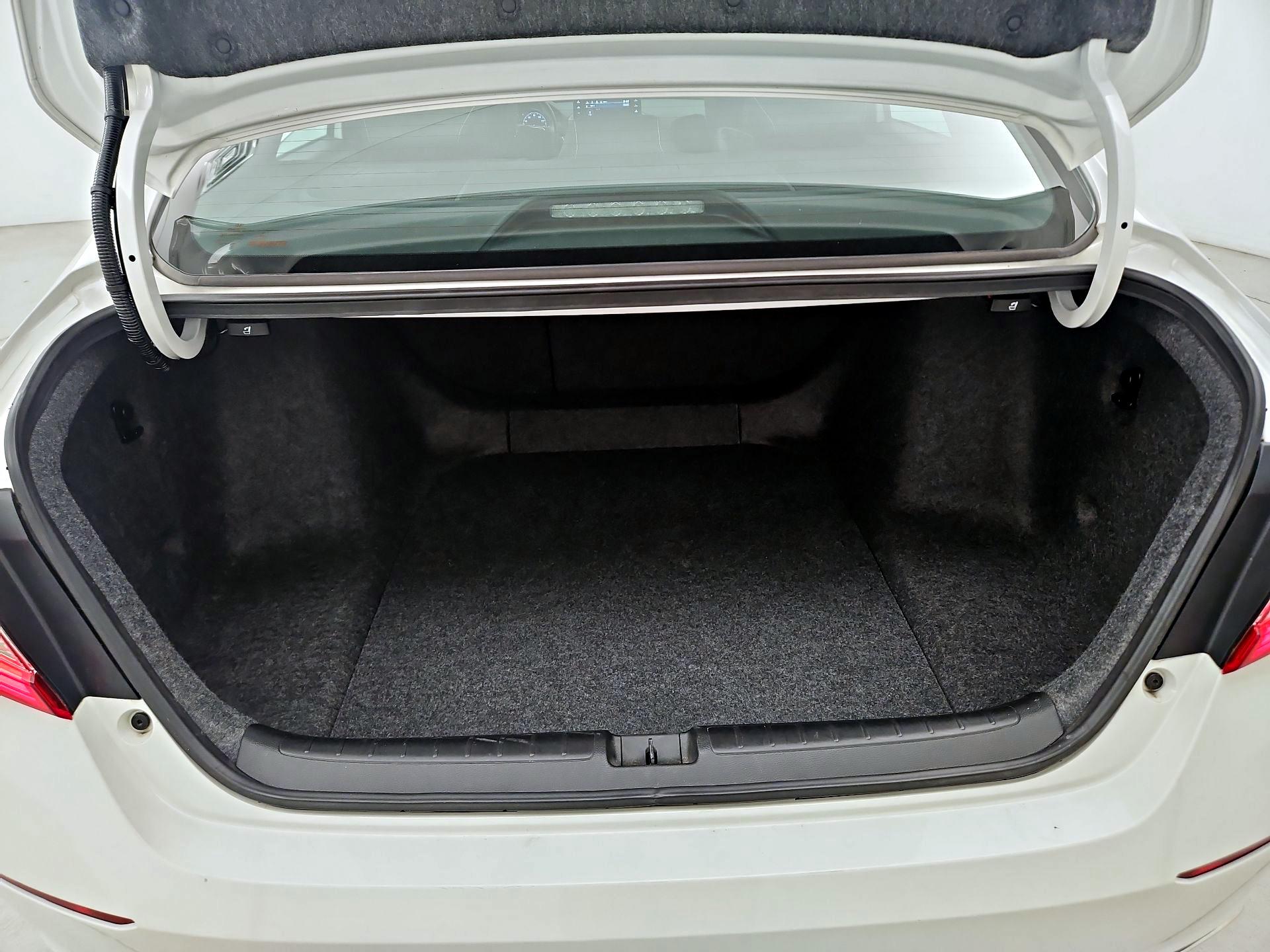 Thumbnail: 2018 Honda Accord - 20