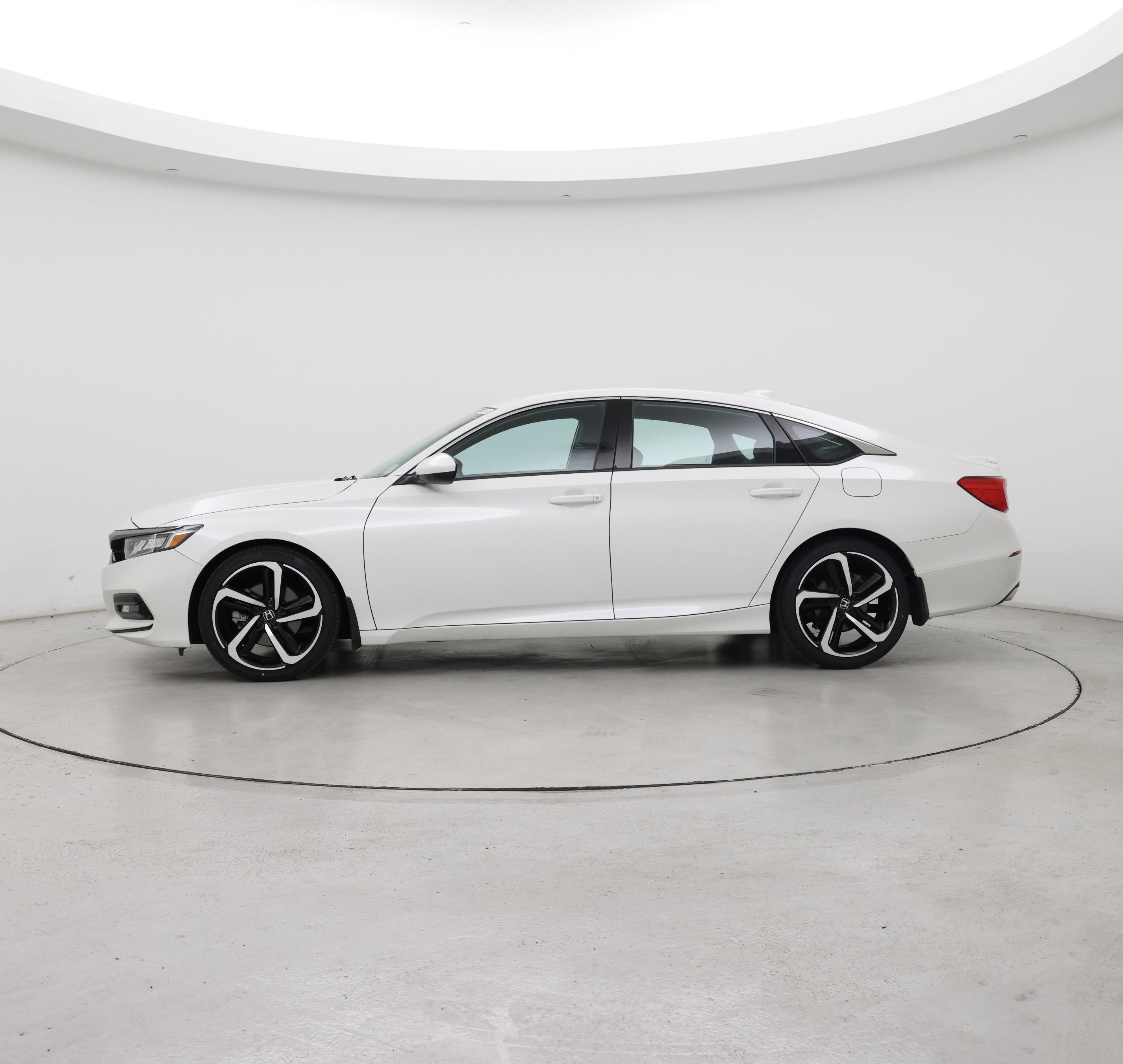 Thumbnail: 2018 Honda Accord - 3