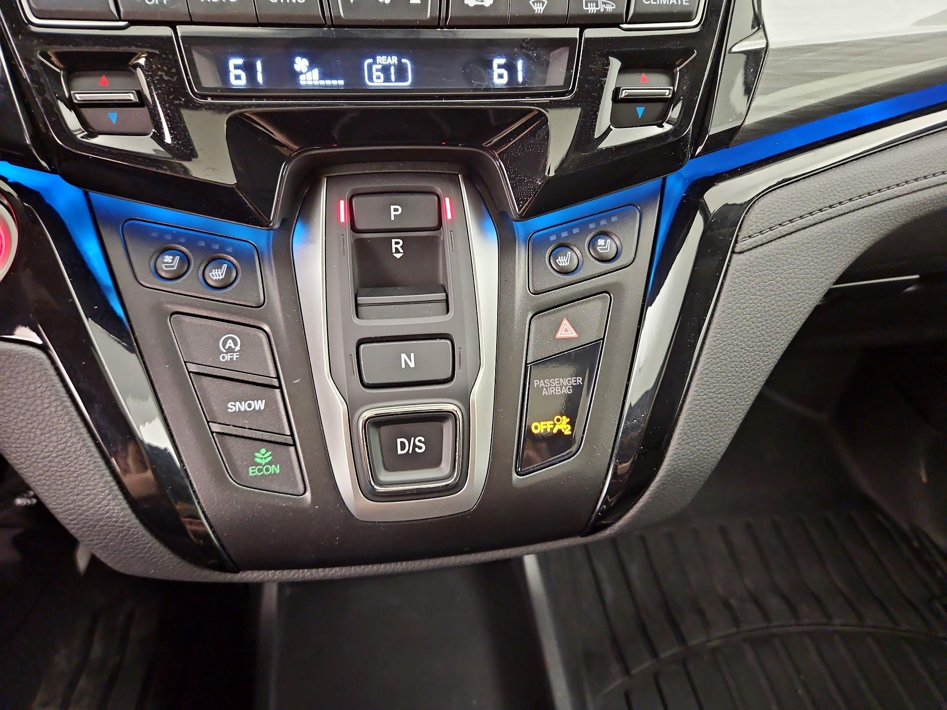 Thumbnail: 2023 Honda Odyssey - 18