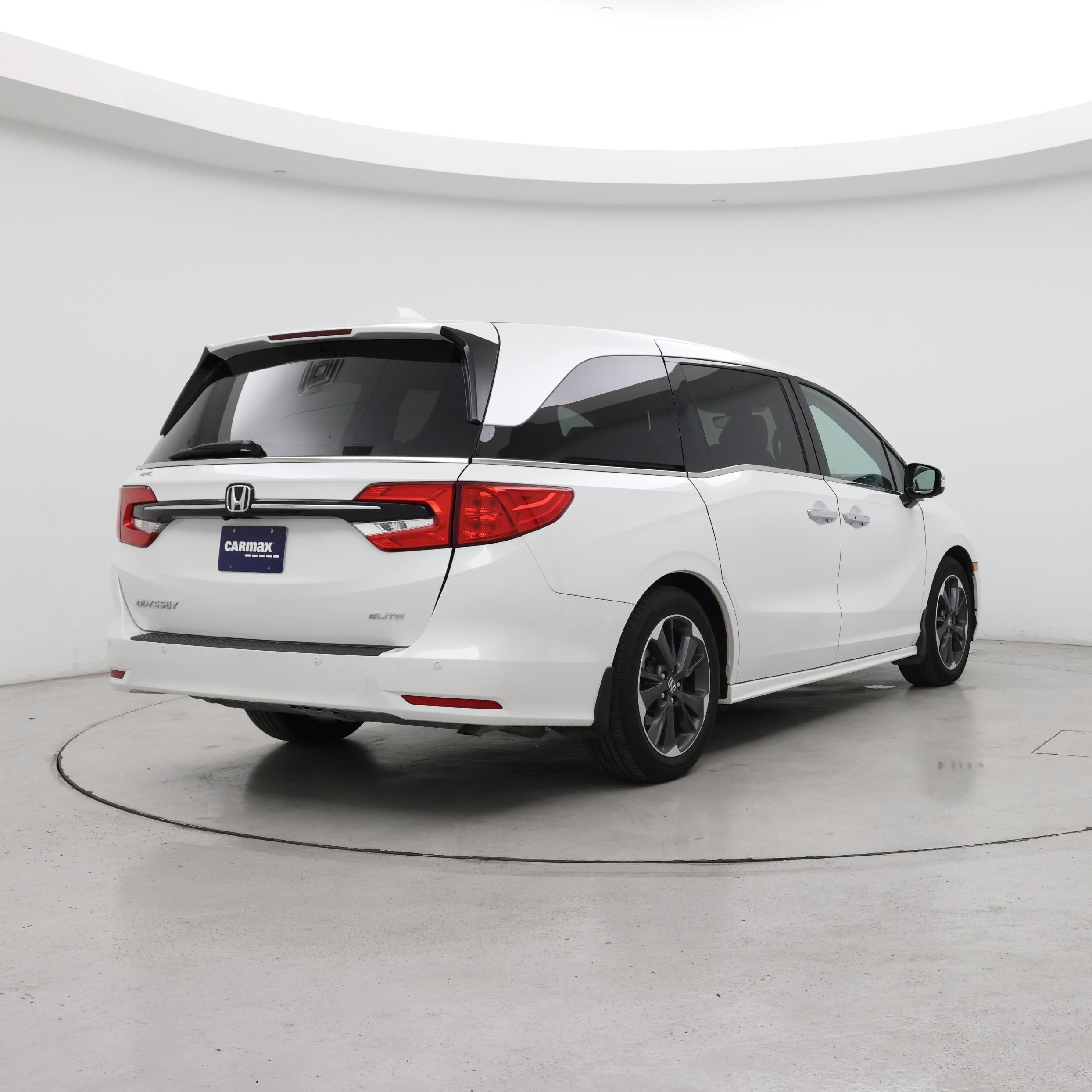 Thumbnail: 2023 Honda Odyssey - 8