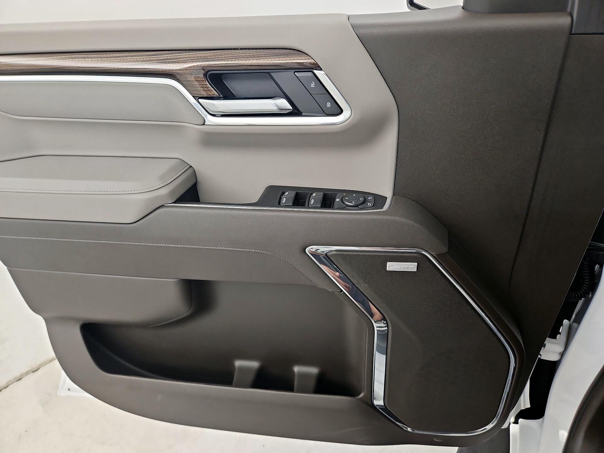 Thumbnail: 2025 Chevrolet Silverado 1500 - 12