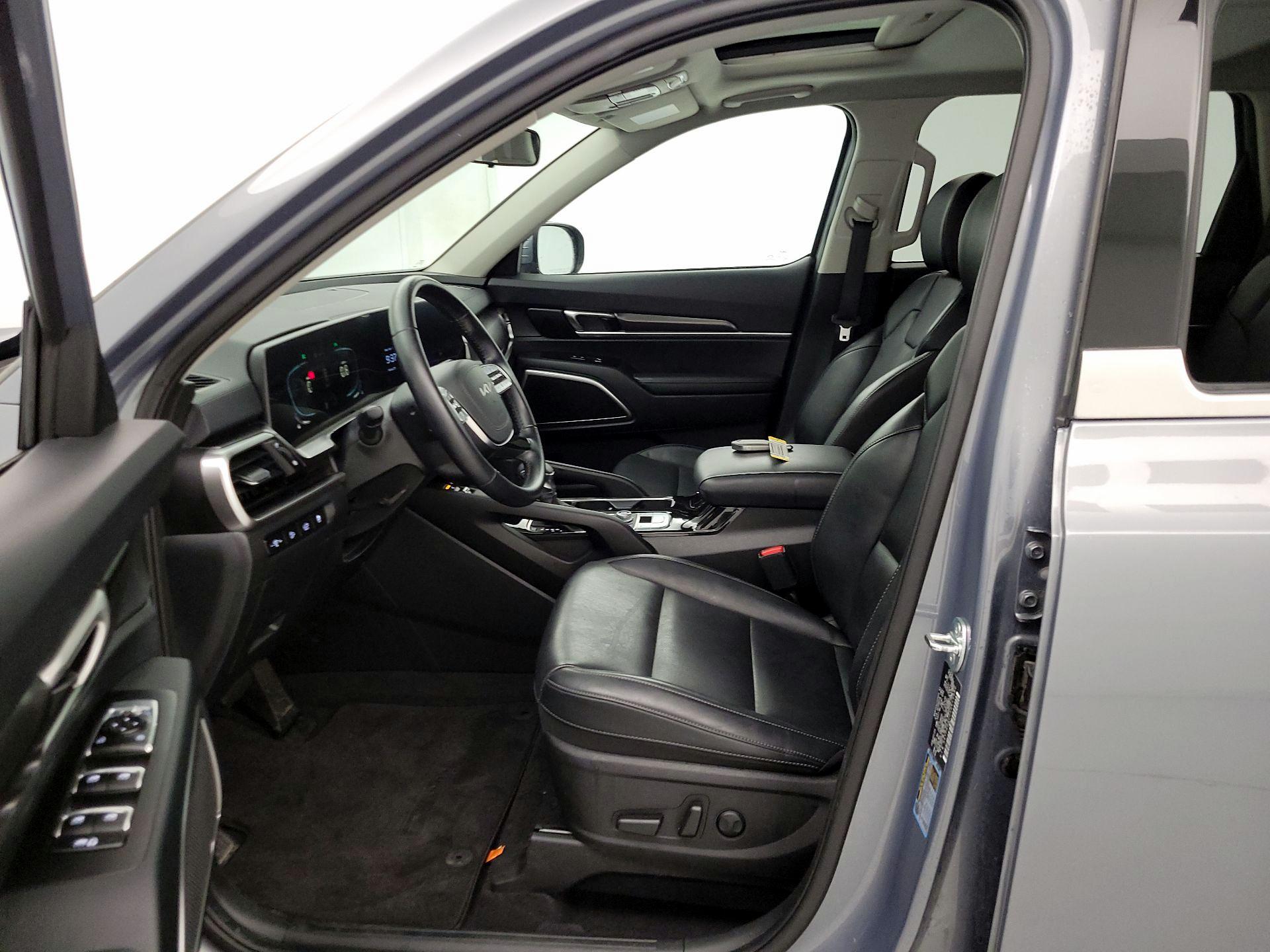 Thumbnail: 2025 Kia Telluride - 11