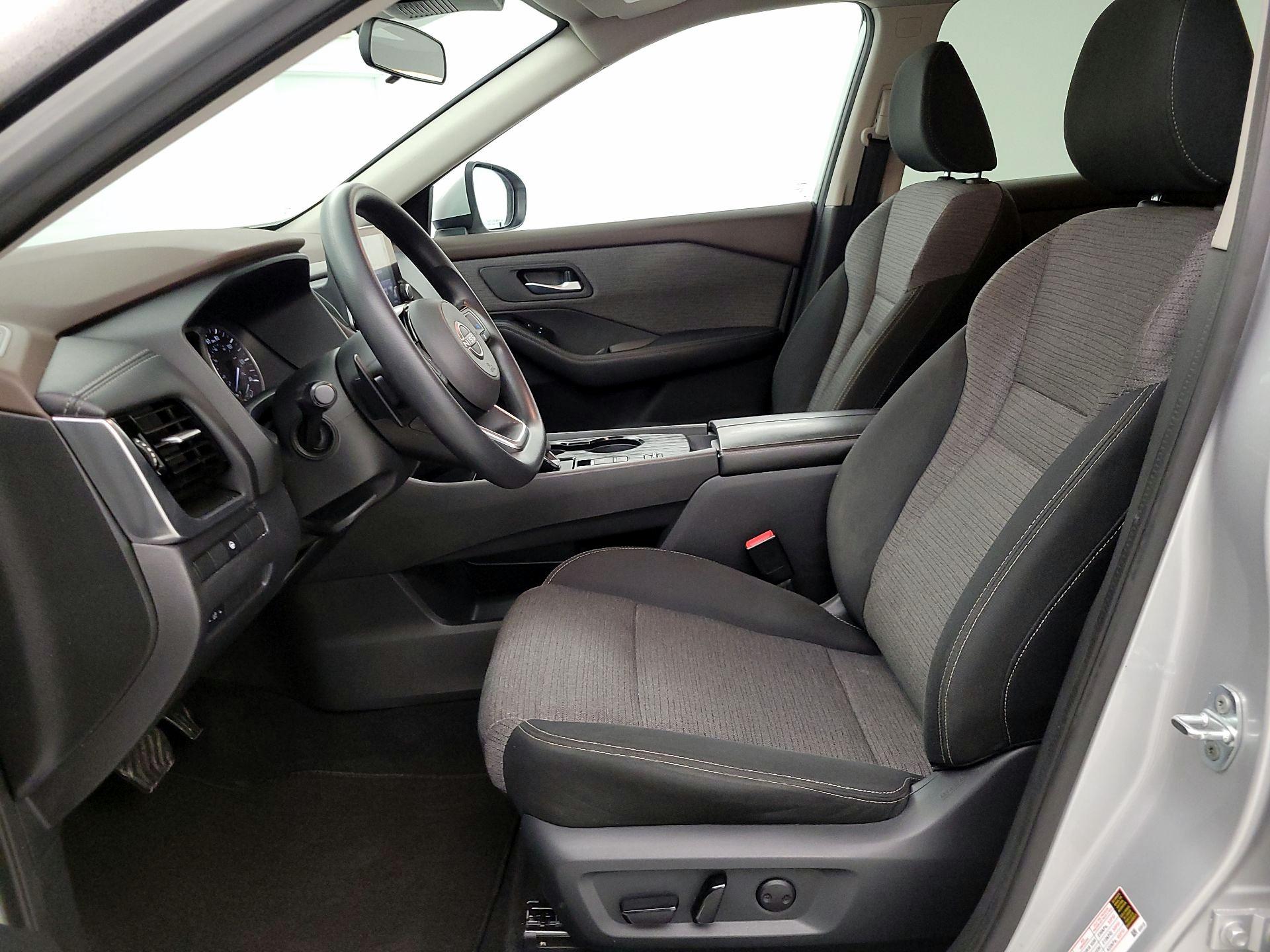 Thumbnail: 2022 Nissan Rogue - 11