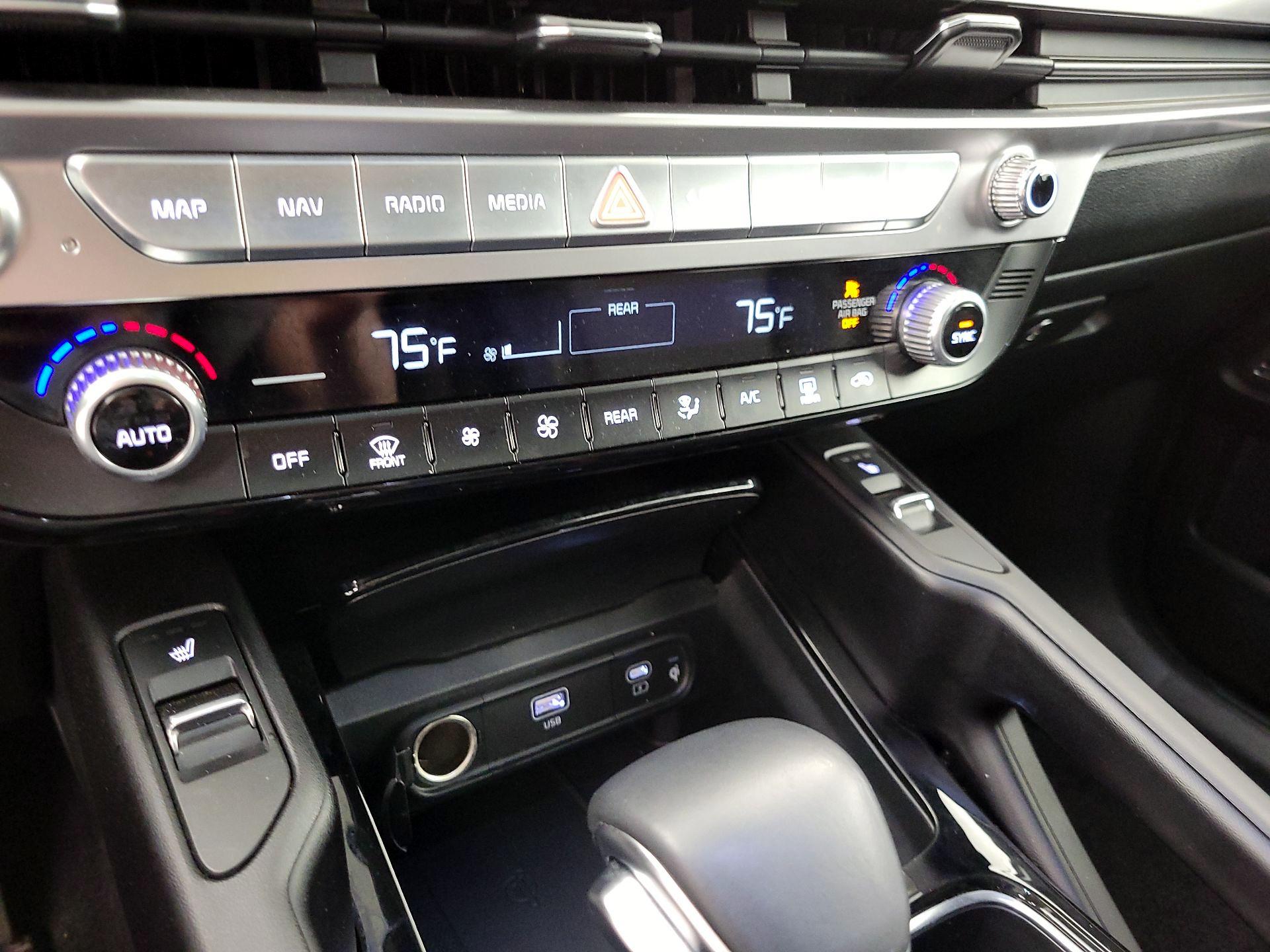 Thumbnail: 2025 Kia Telluride - 17