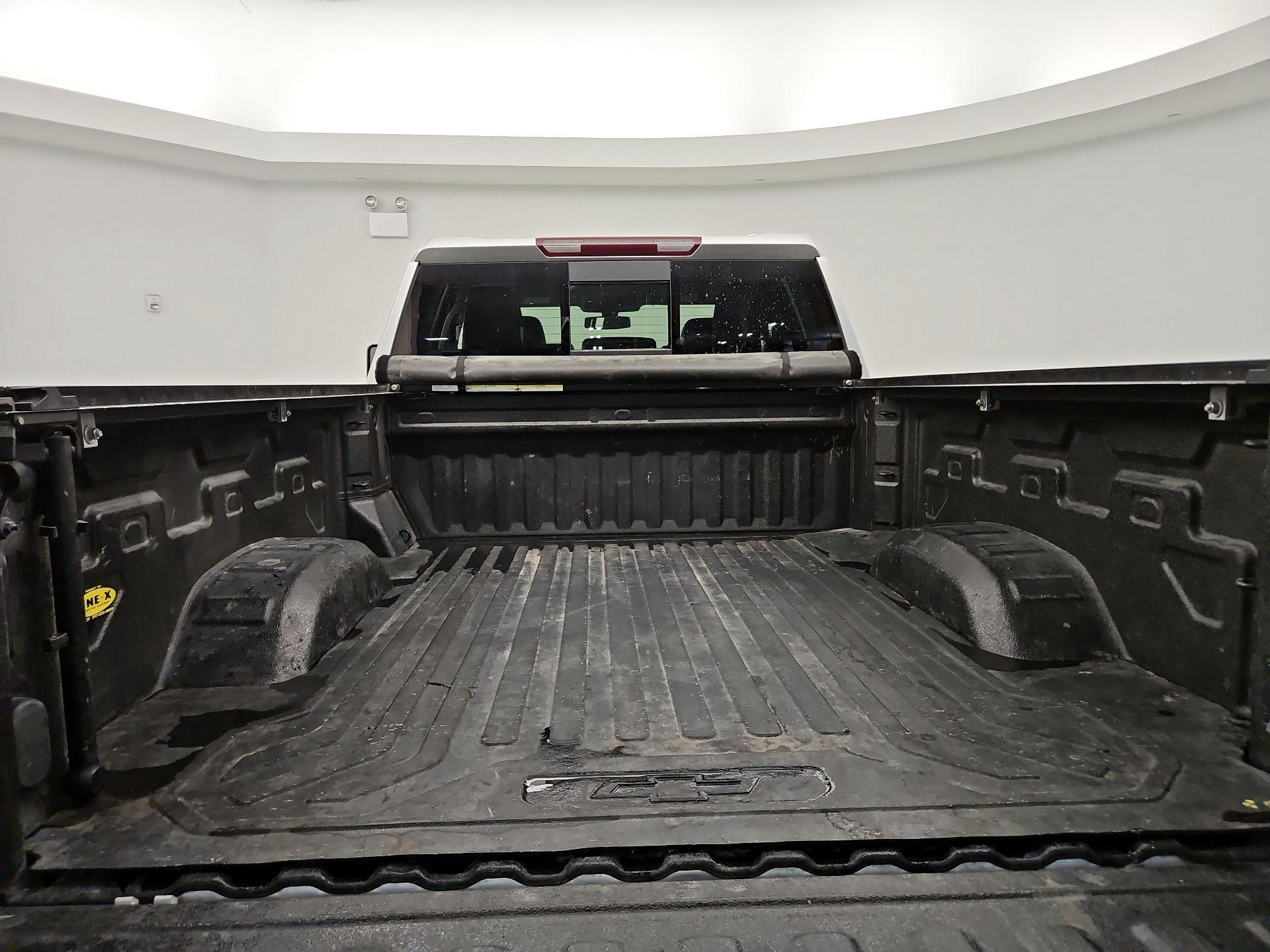 Thumbnail: 2021 Chevrolet Silverado 2500 - 20