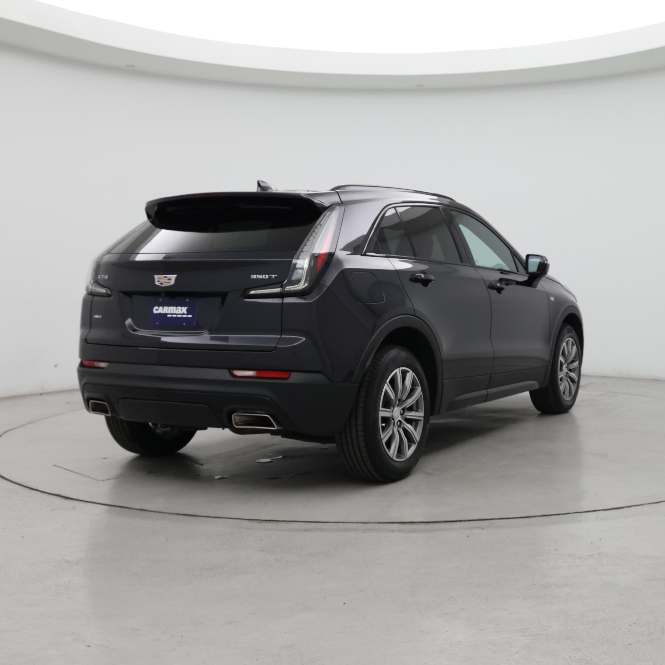 Thumbnail: 2023 Cadillac XT4 - 8