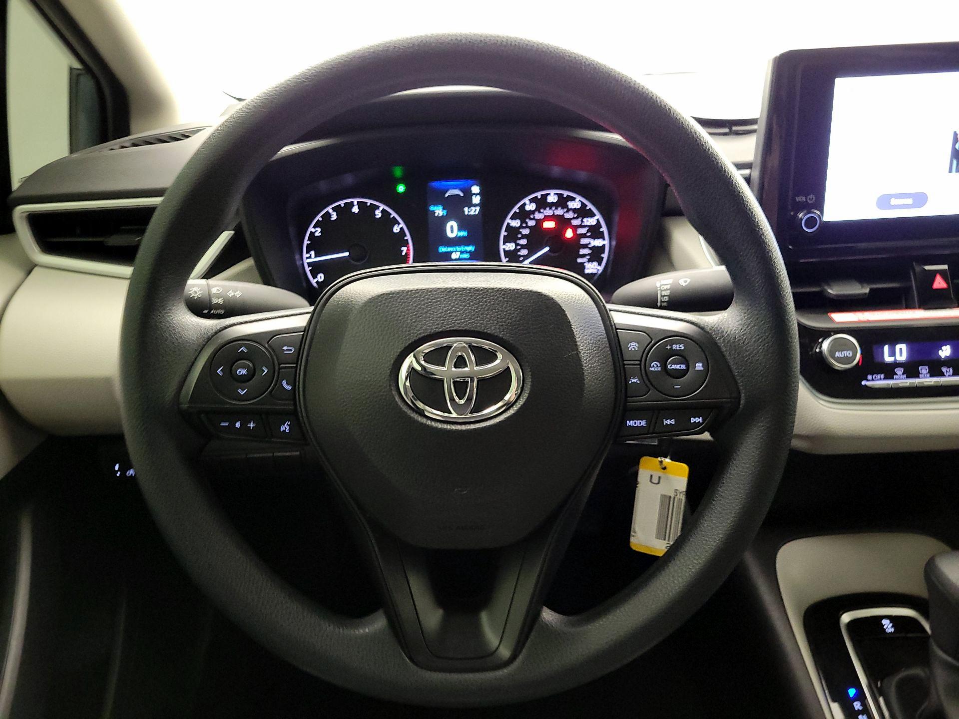 Thumbnail: 2025 Toyota Corolla - 10