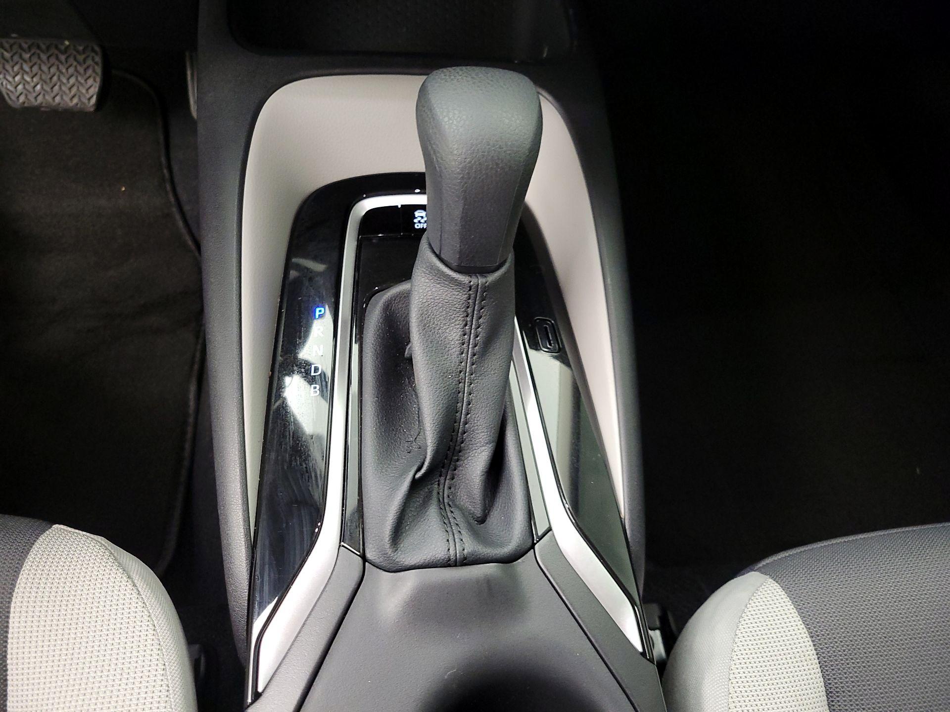 Thumbnail: 2025 Toyota Corolla - 17