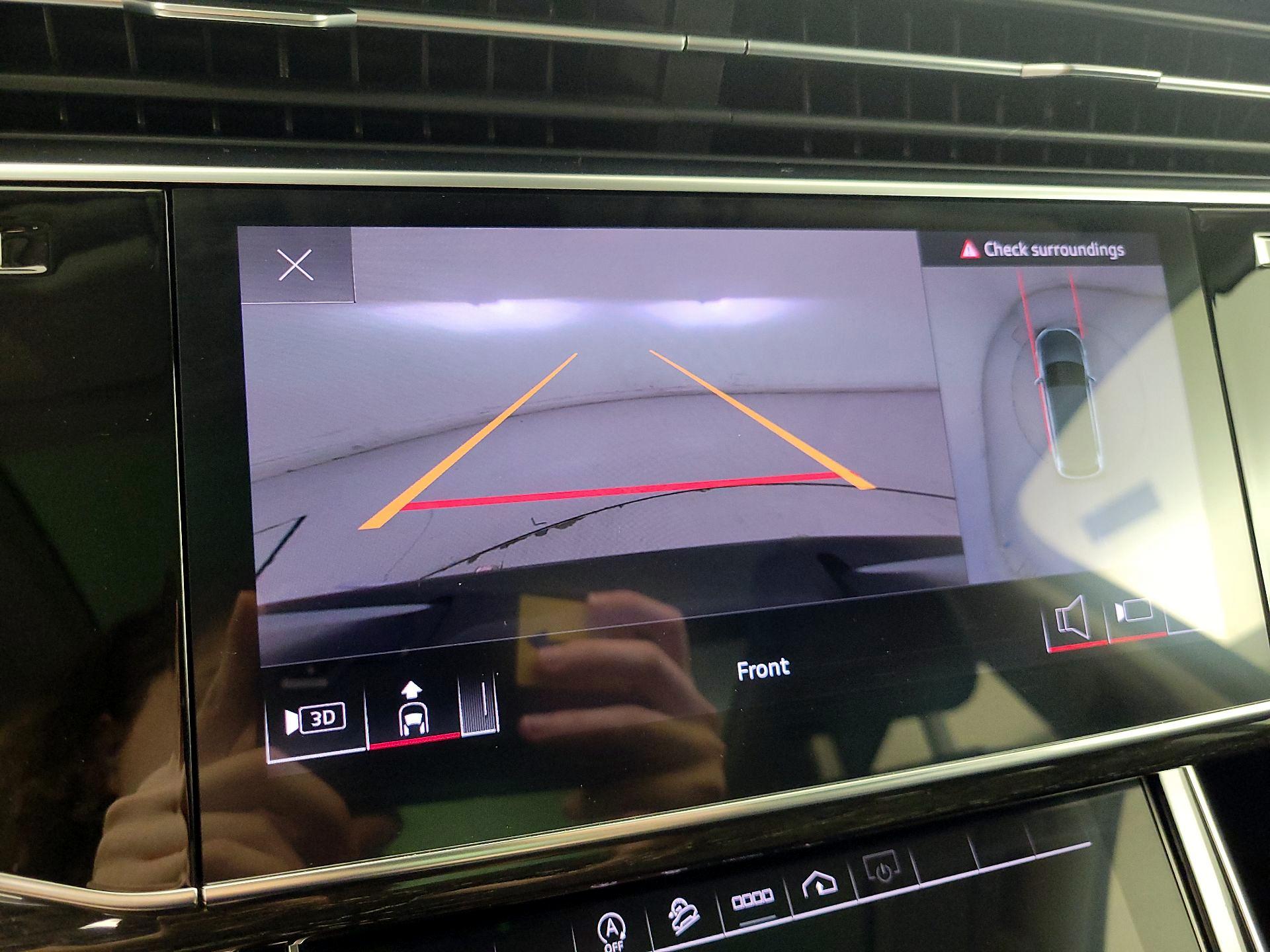 Thumbnail: 2022 Audi Q7 - 15