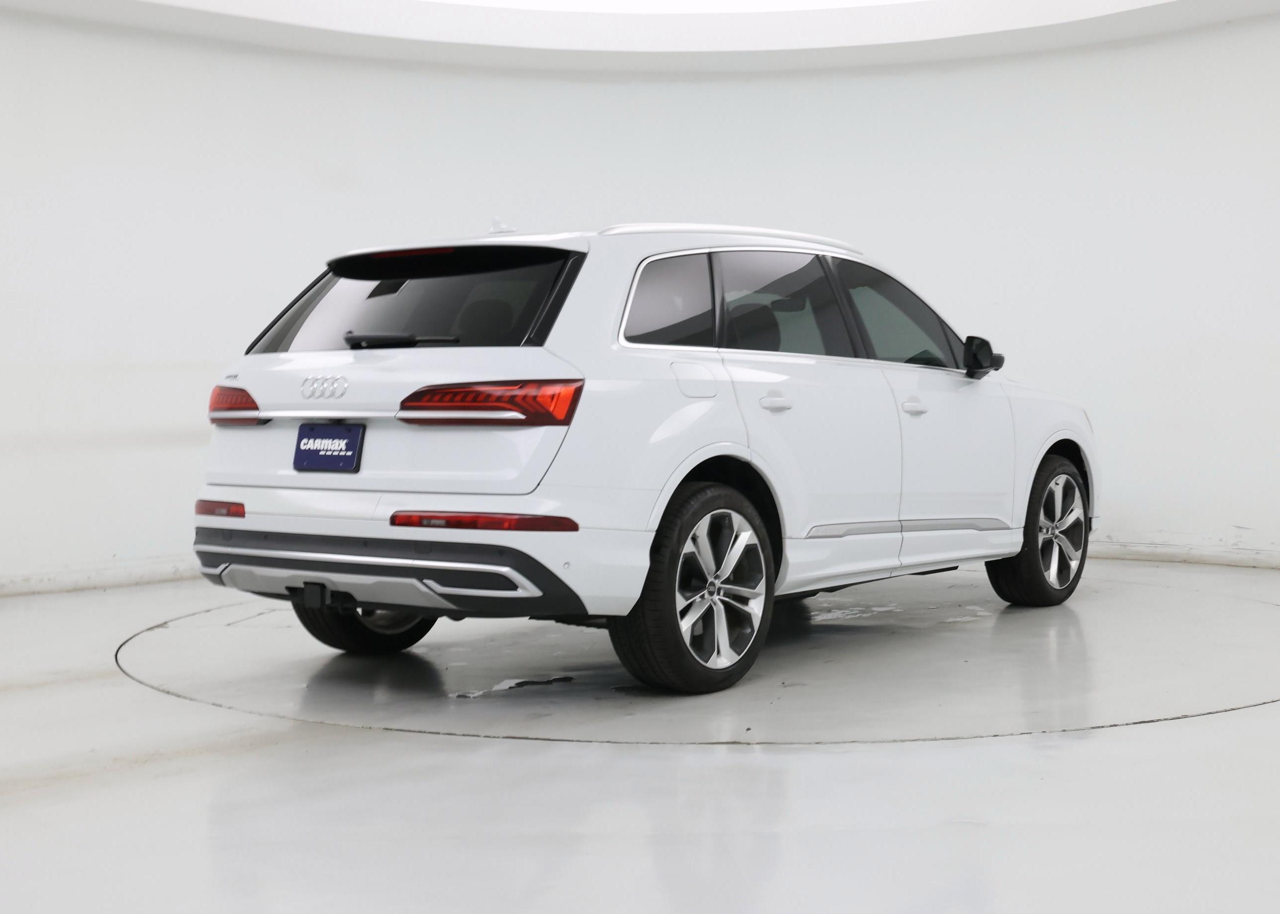Thumbnail: 2021 Audi Q7 - 8