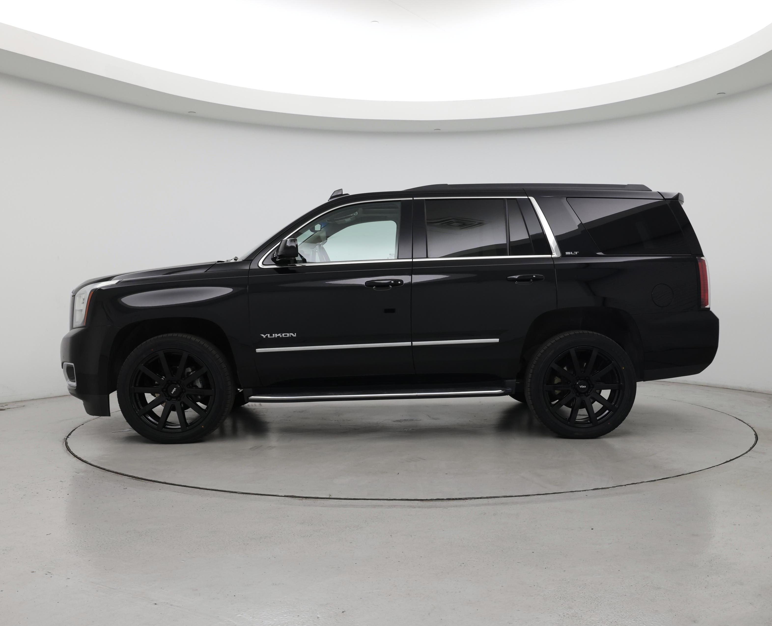 Thumbnail: 2019 GMC Yukon - 3
