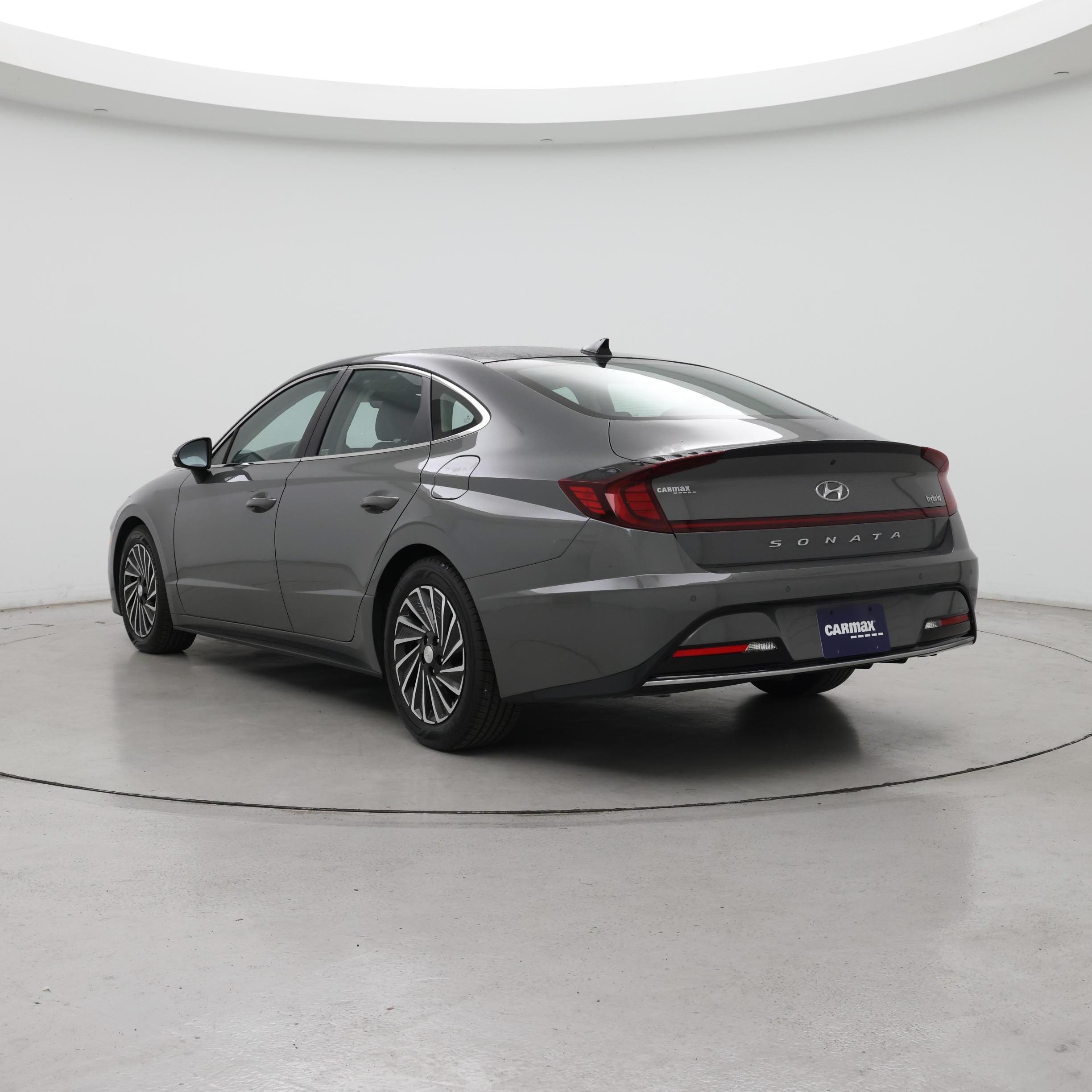 Thumbnail: 2021 Hyundai Sonata - 2