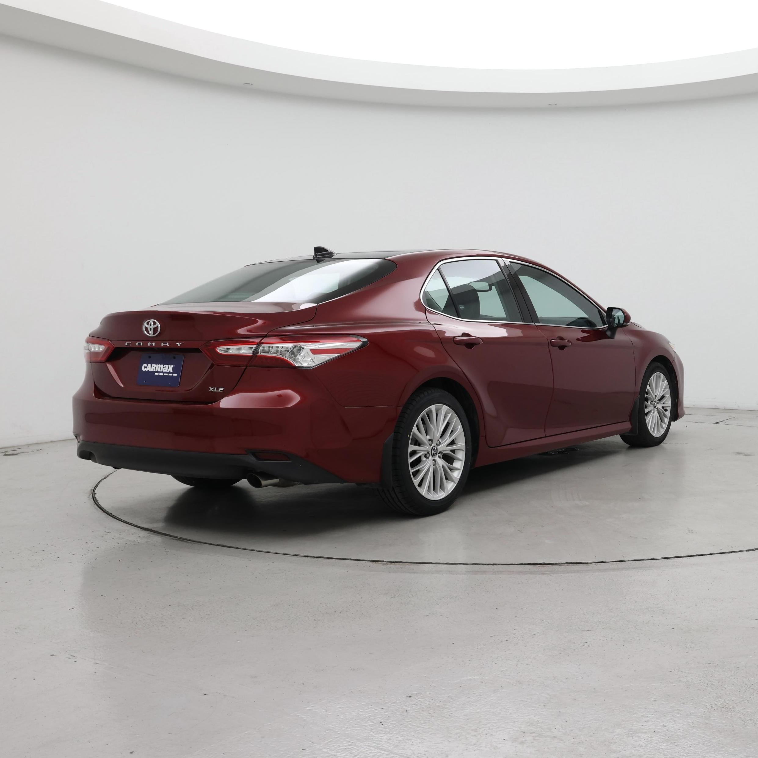 Thumbnail: 2020 Toyota Camry - 8