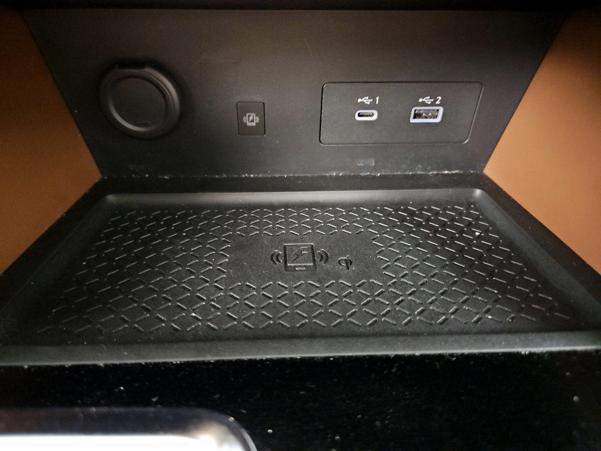 Thumbnail: 2022 Nissan Pathfinder - 18