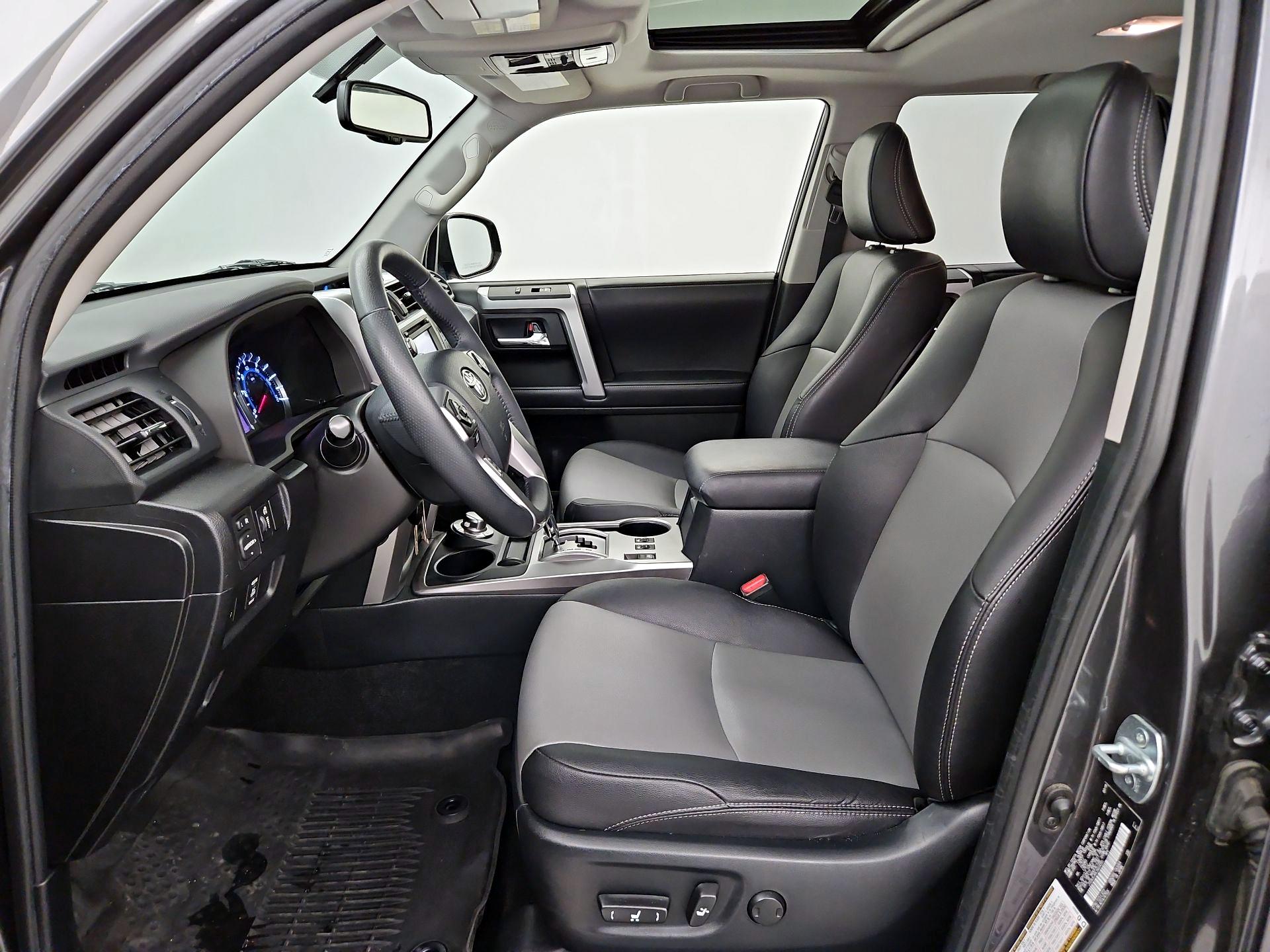 Thumbnail: 2018 Toyota 4Runner - 11