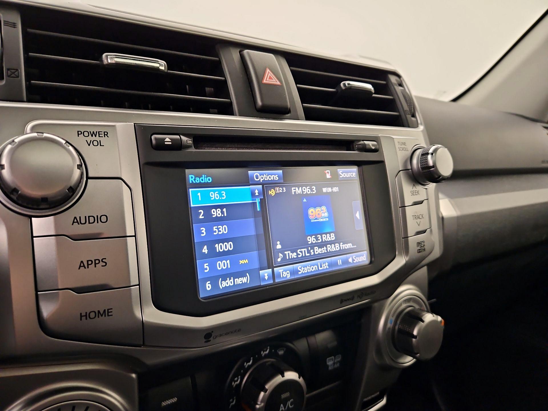 Thumbnail: 2018 Toyota 4Runner - 16