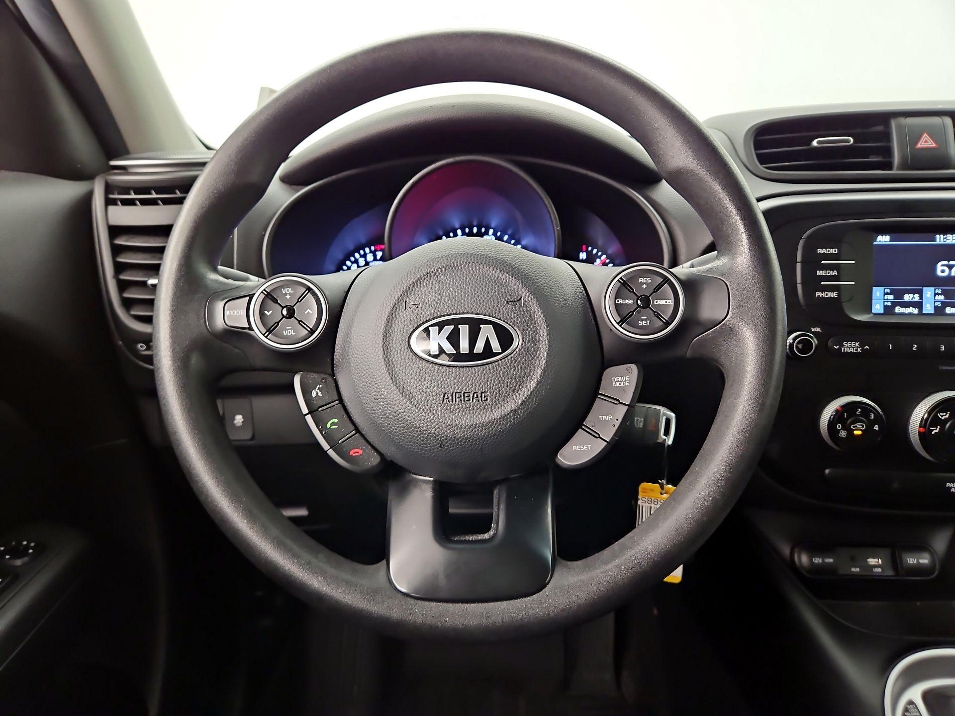 Thumbnail: 2018 Kia Soul - 10