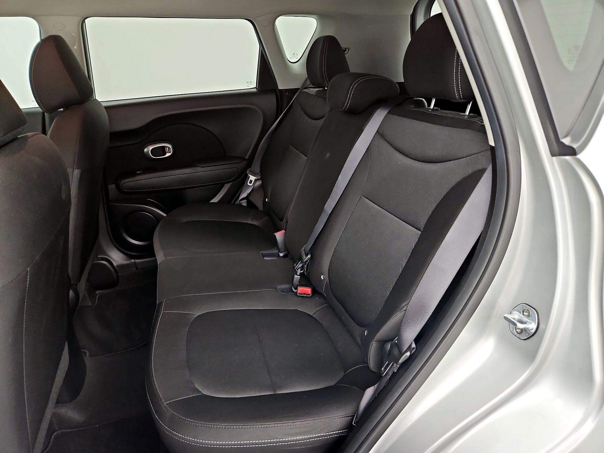 Thumbnail: 2018 Kia Soul - 18