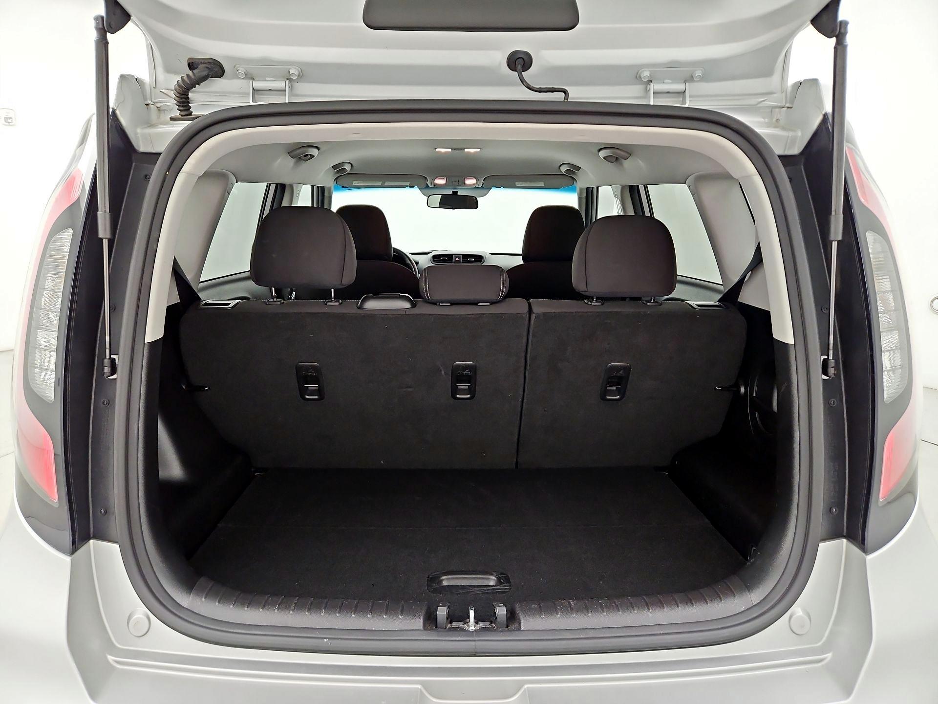 Thumbnail: 2018 Kia Soul - 19