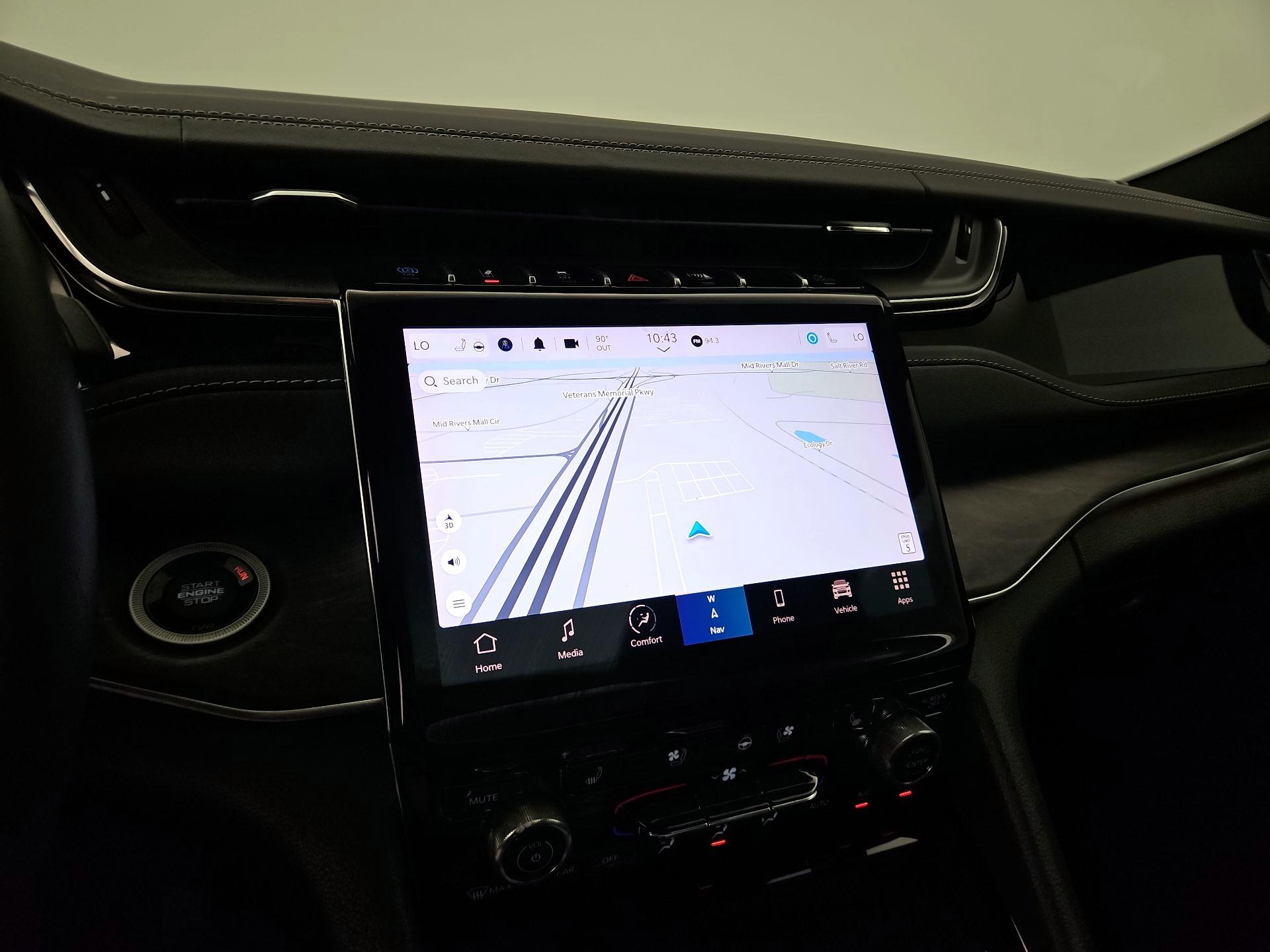 Thumbnail: 2023 Jeep Grand Cherokee - 14