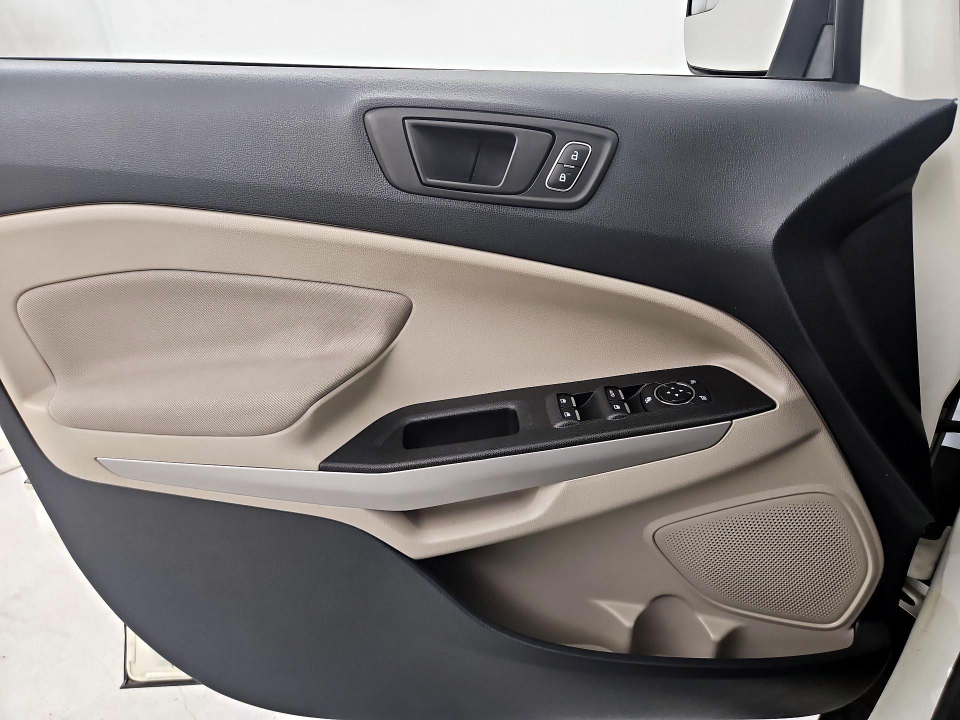 Thumbnail: 2022 Ford EcoSport - 12