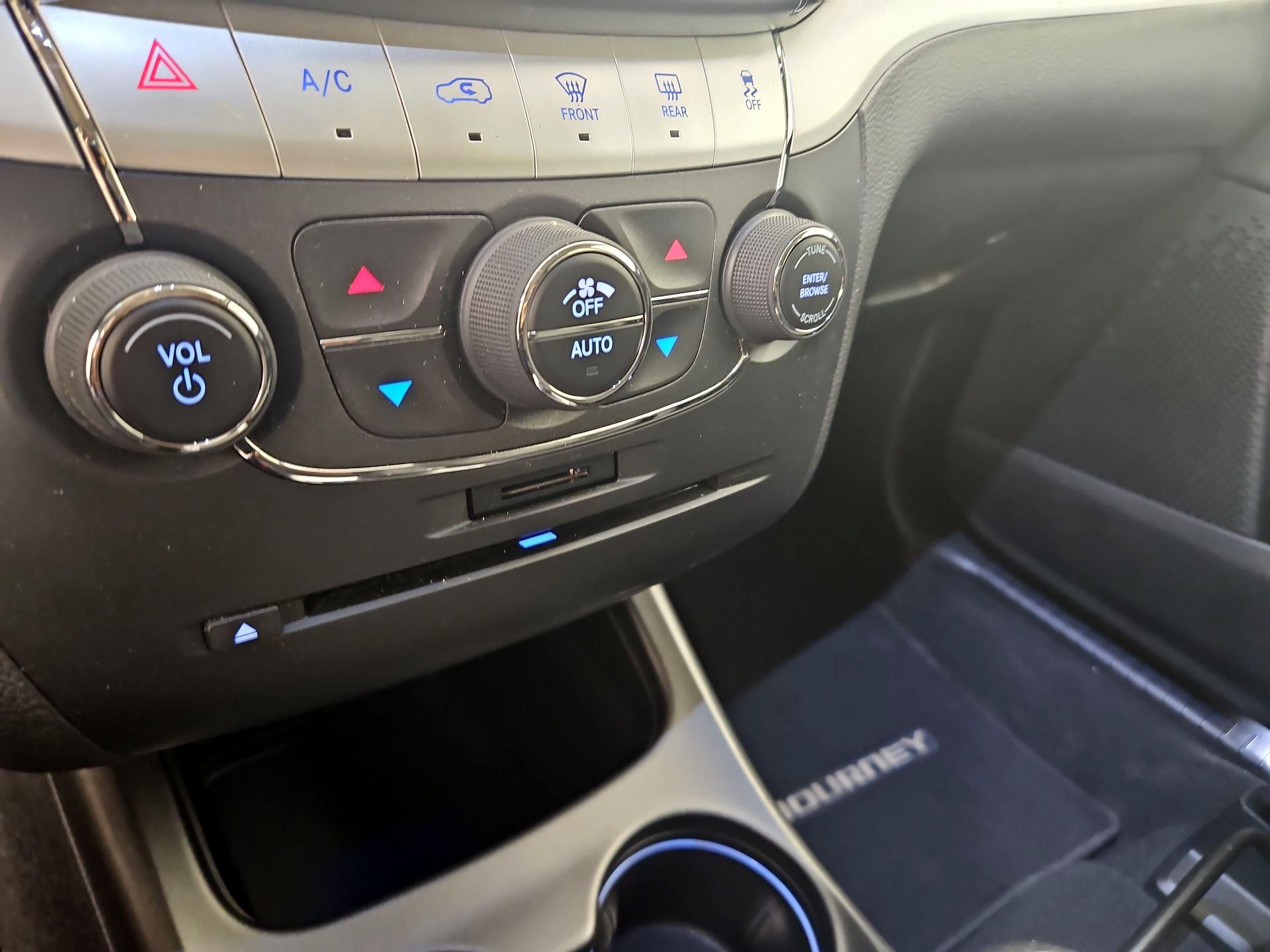 Thumbnail: 2016 Dodge Journey - 16