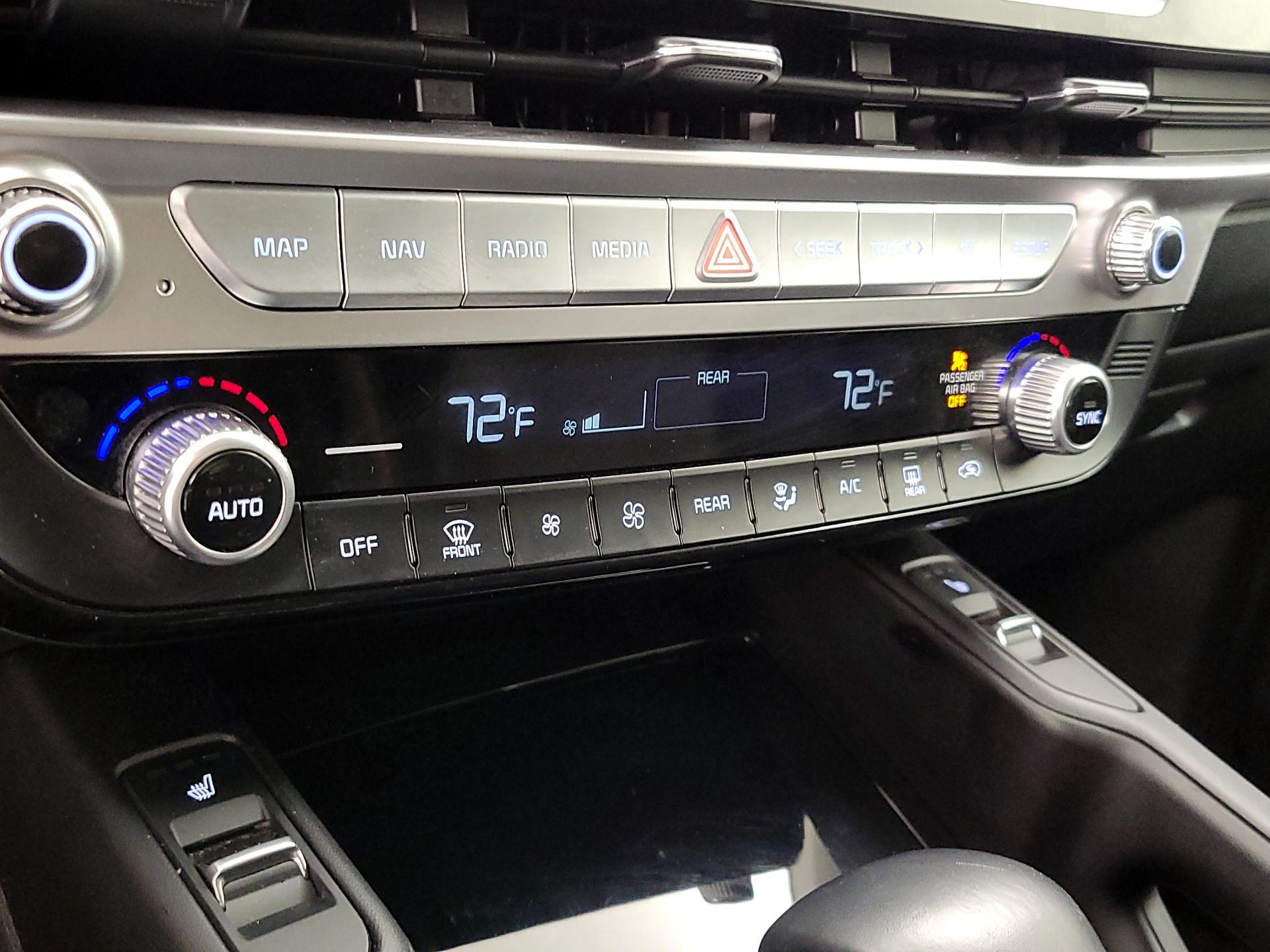 Thumbnail: 2025 Kia Telluride - 17