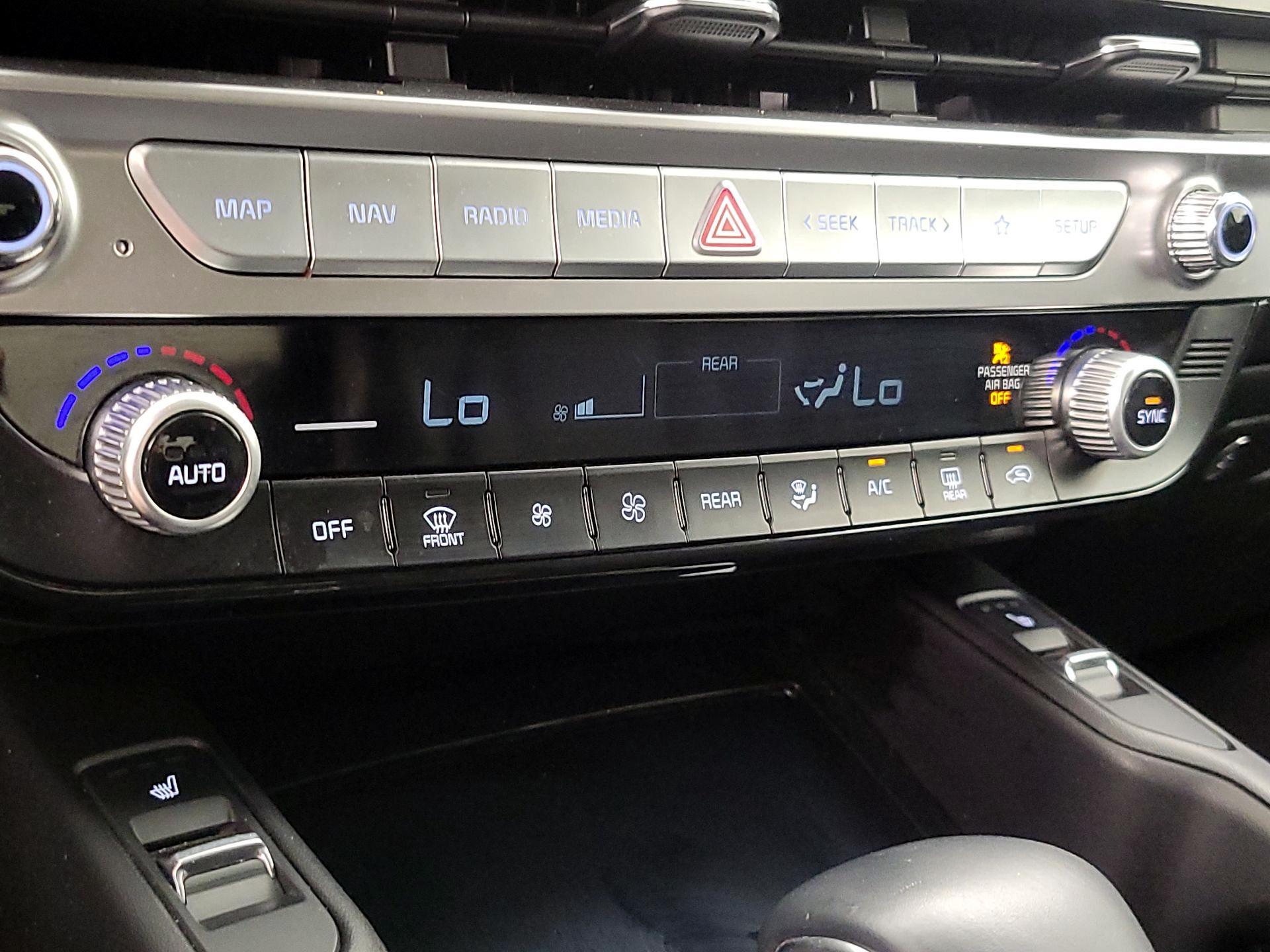 Thumbnail: 2025 Kia Telluride - 17