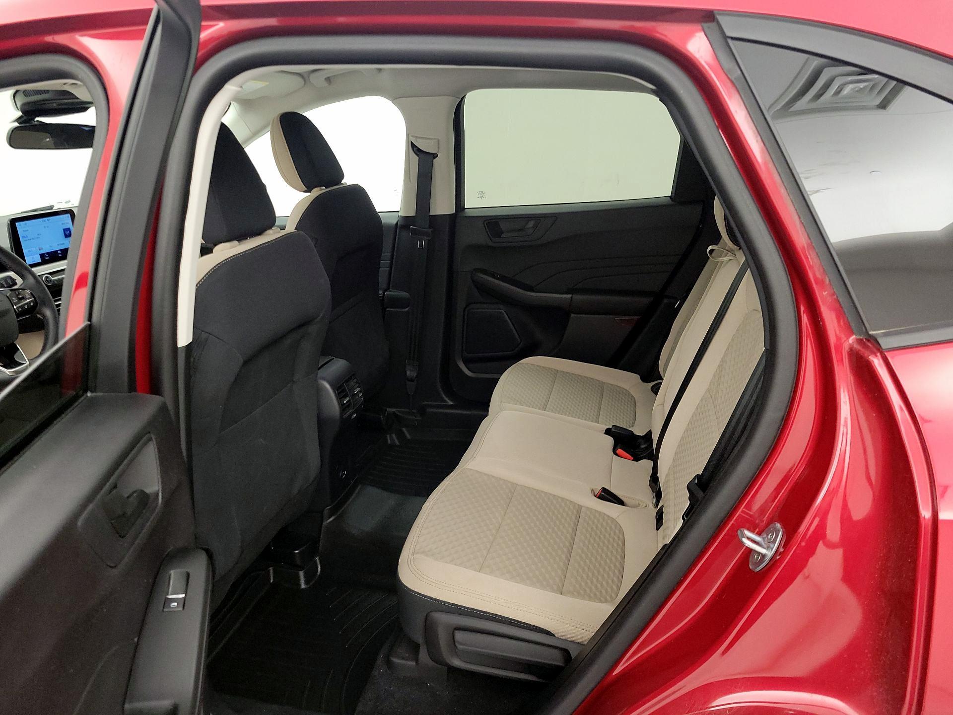 Thumbnail: 2022 Ford Escape - 19