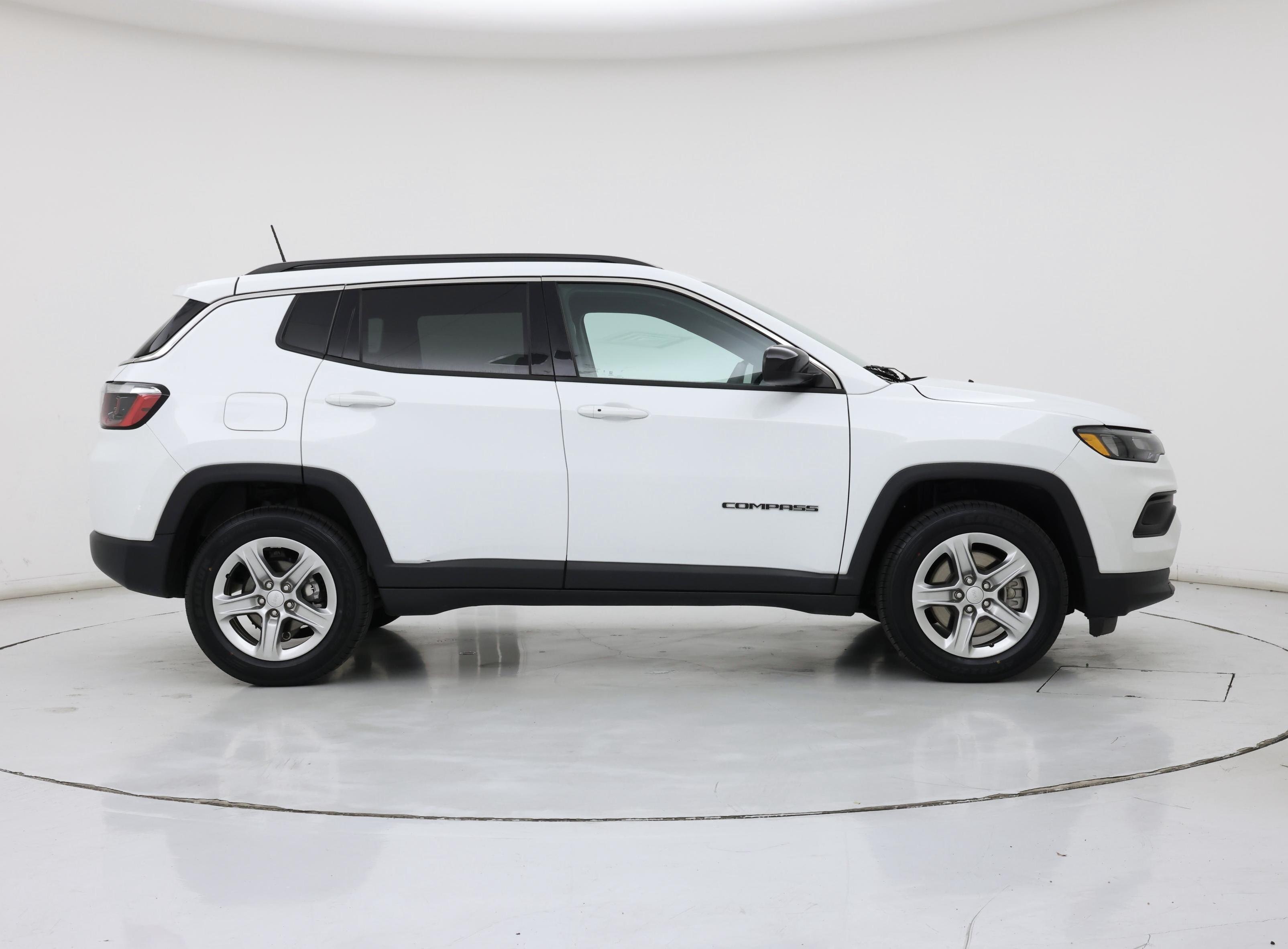 Thumbnail: 2023 Jeep Compass - 7